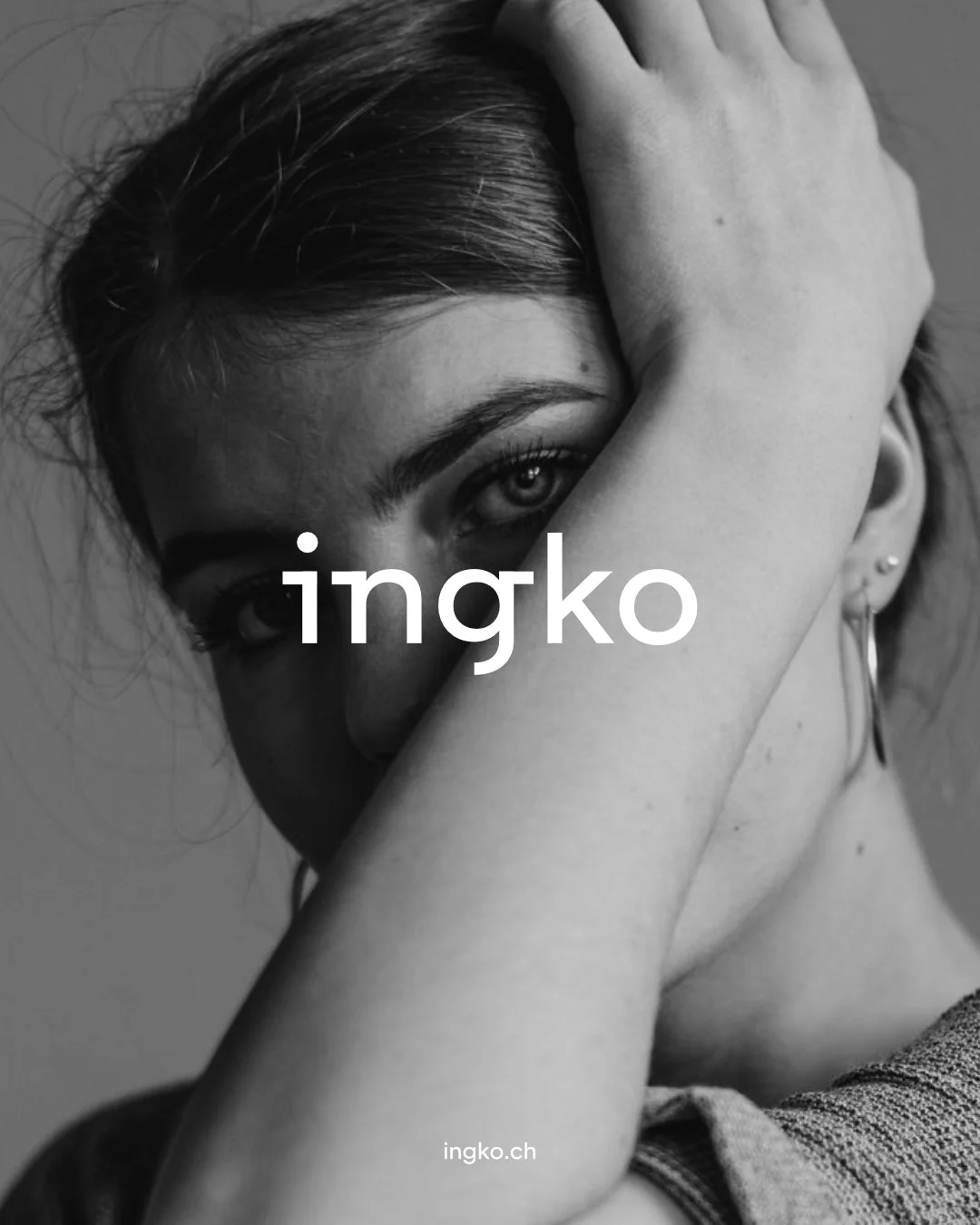 Logodesign: Noa Wynona Betsche und Roger Betsche Model: Gioia Steiner