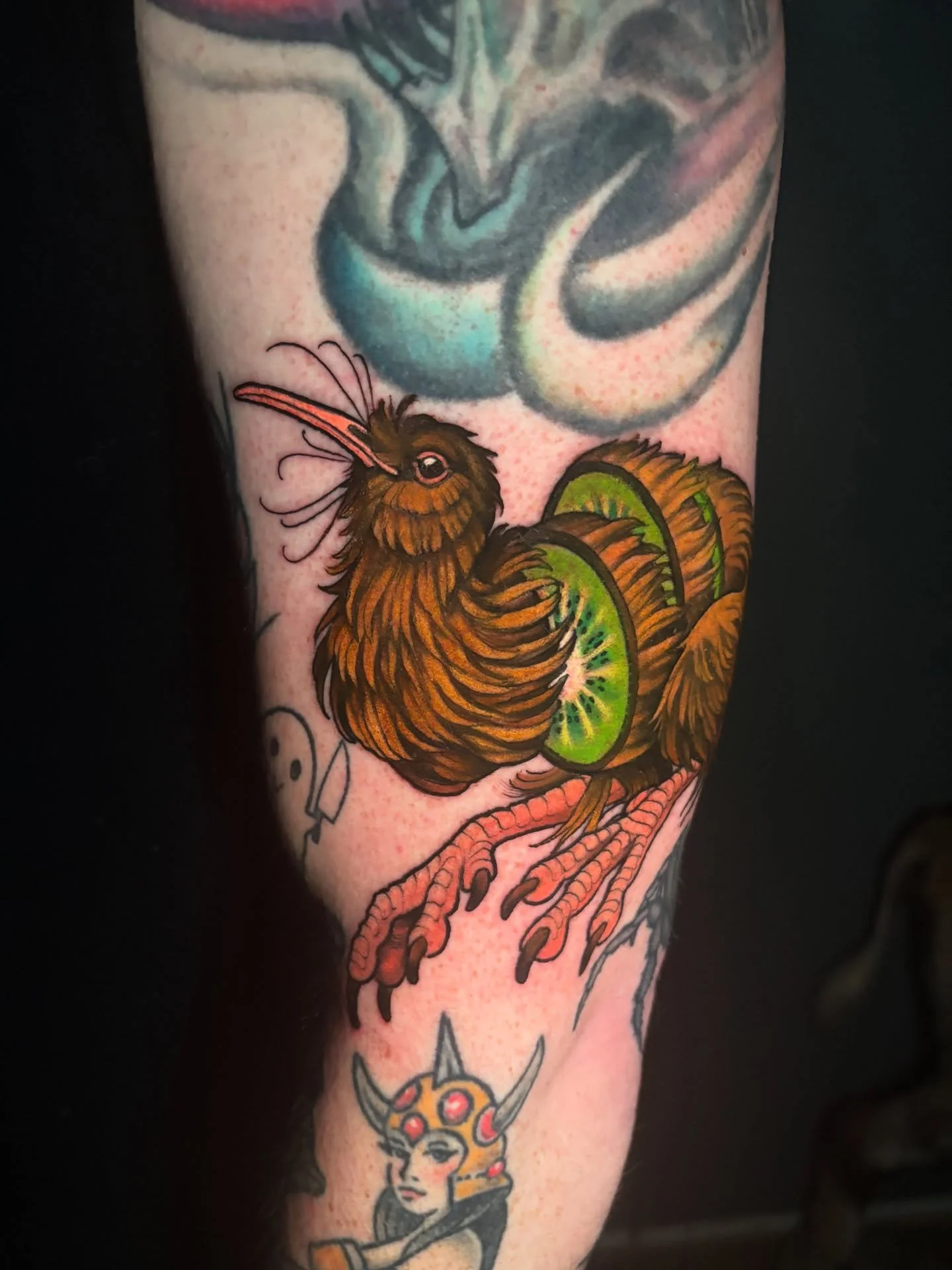 Kiwi Kiwi 🥝 🐦 
Thank you @corgpunk for adopting one of my &lsquo;hidden&rsquo; flash pieces.

Done at guest spot @blacksheeptattoomn 
You all are lovely people and can&rsquo;t wait to do another in the future. 

🌝 What &lsquo;hidden&rsquo; flash p