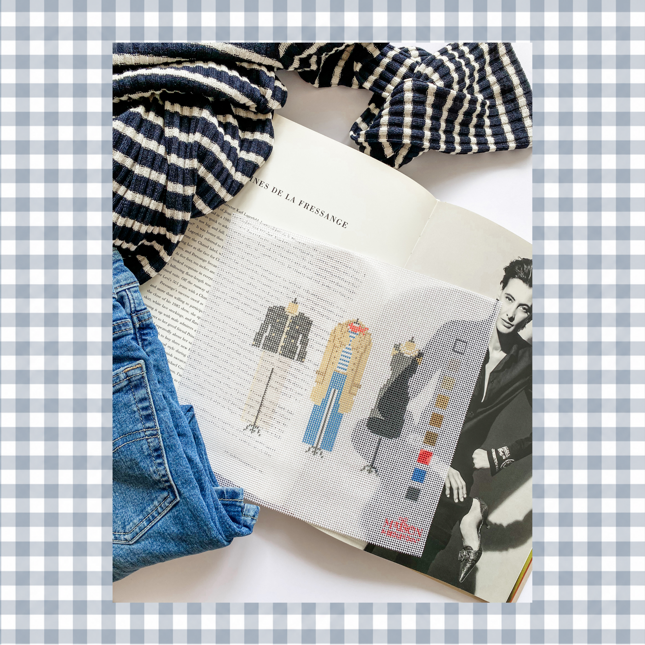 Tres Chic Parisienne_canvas_2.png