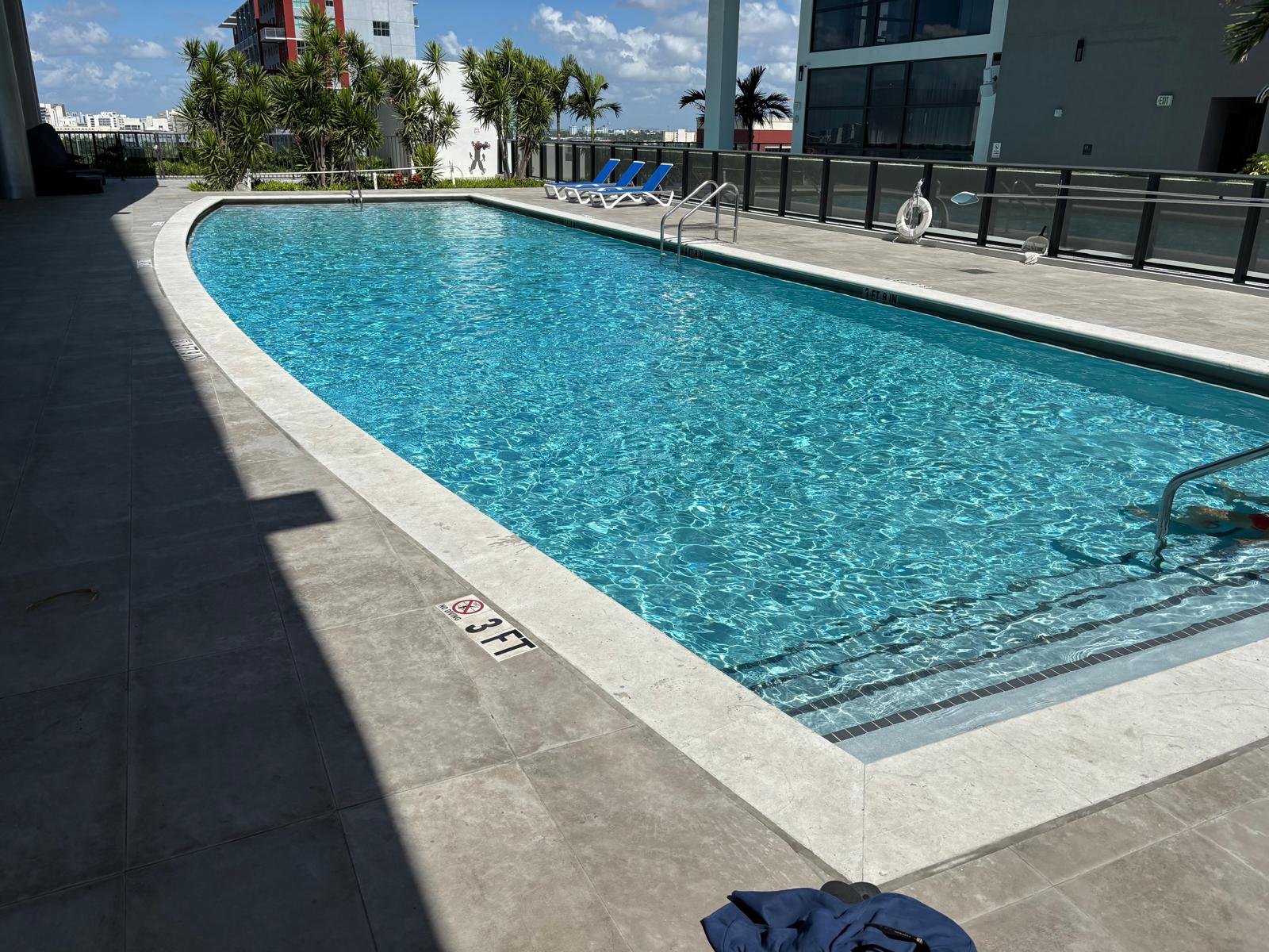 Residential swimming pool cleaning and maintenance service