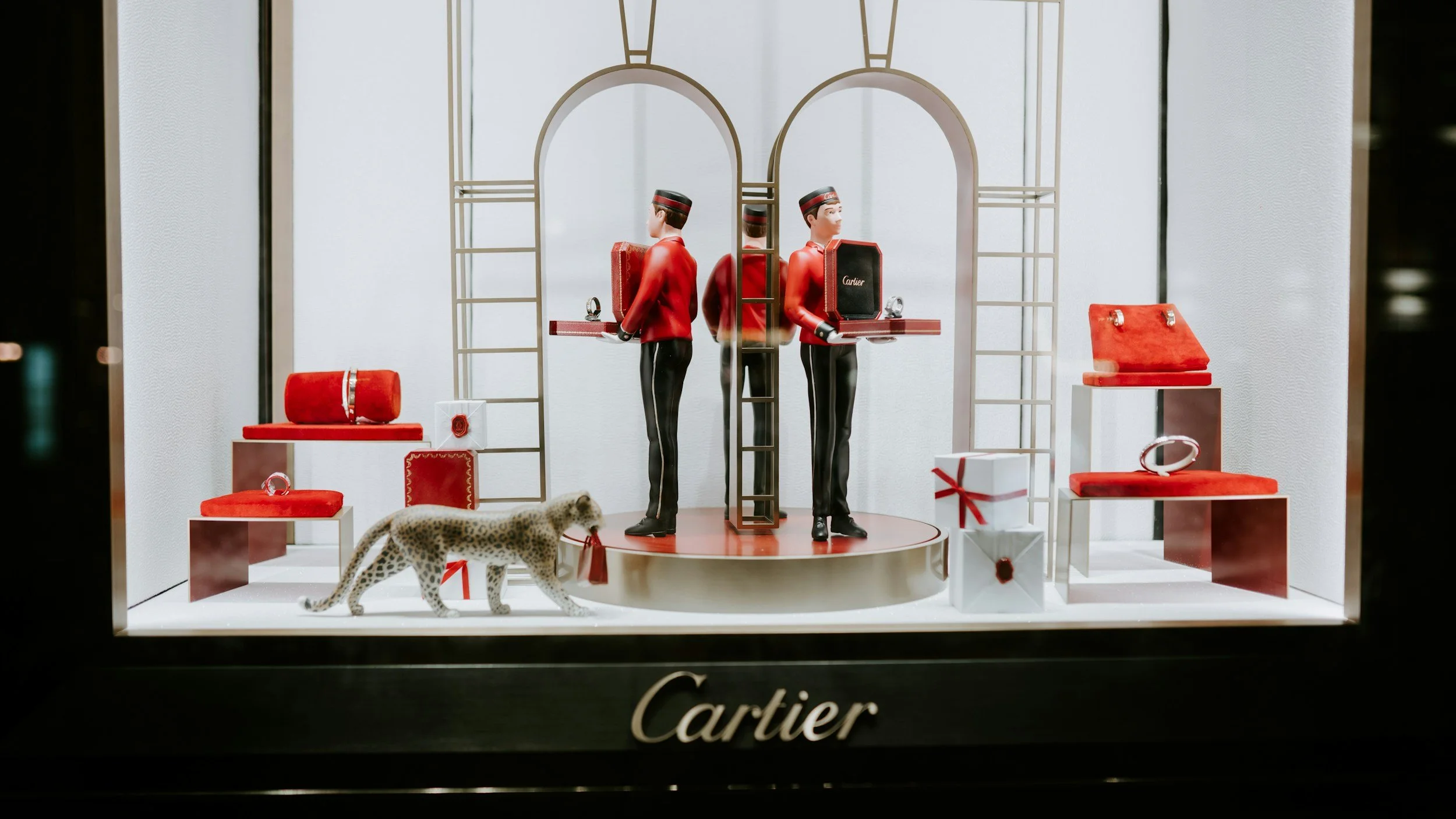Breaking into Luxury: A Fashion Intern’s Lesson in Style and Authenticity