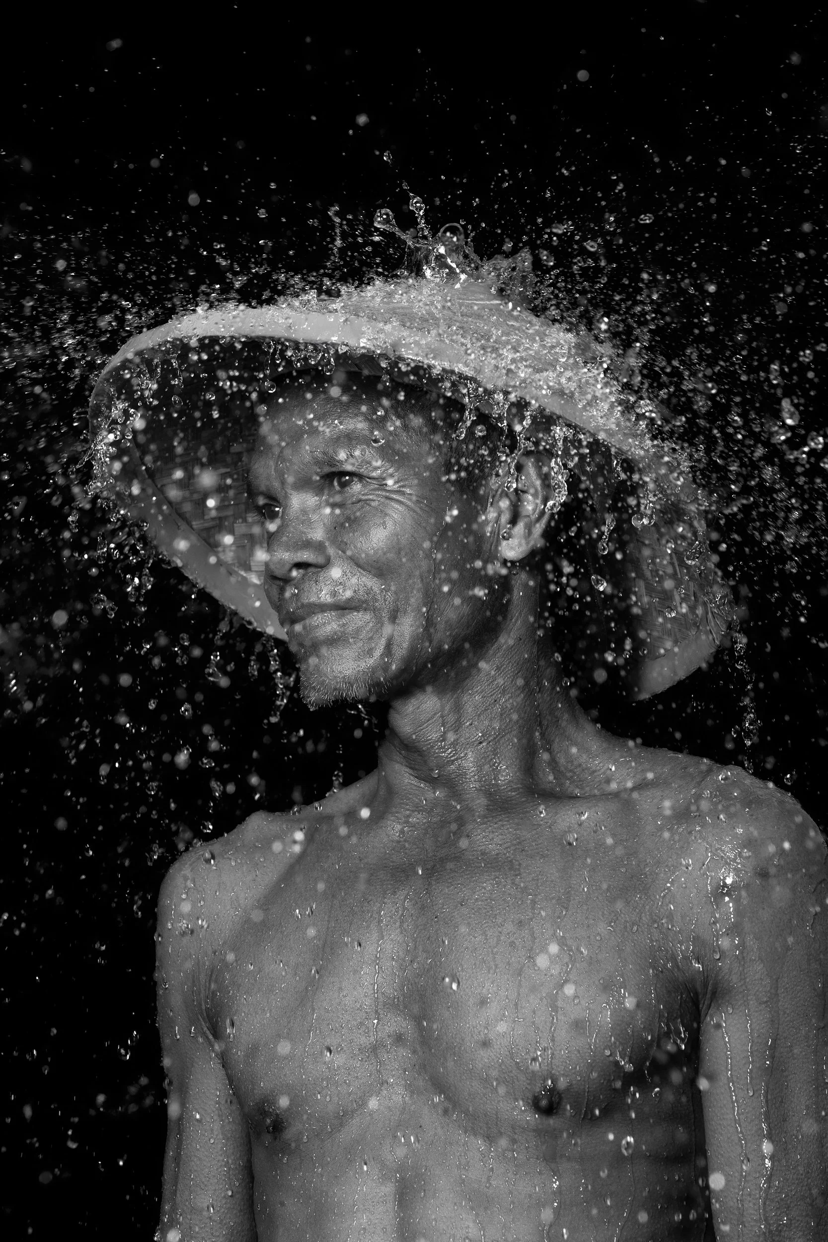 INDONESIA_WATER_A23I7850_E_BW.jpg