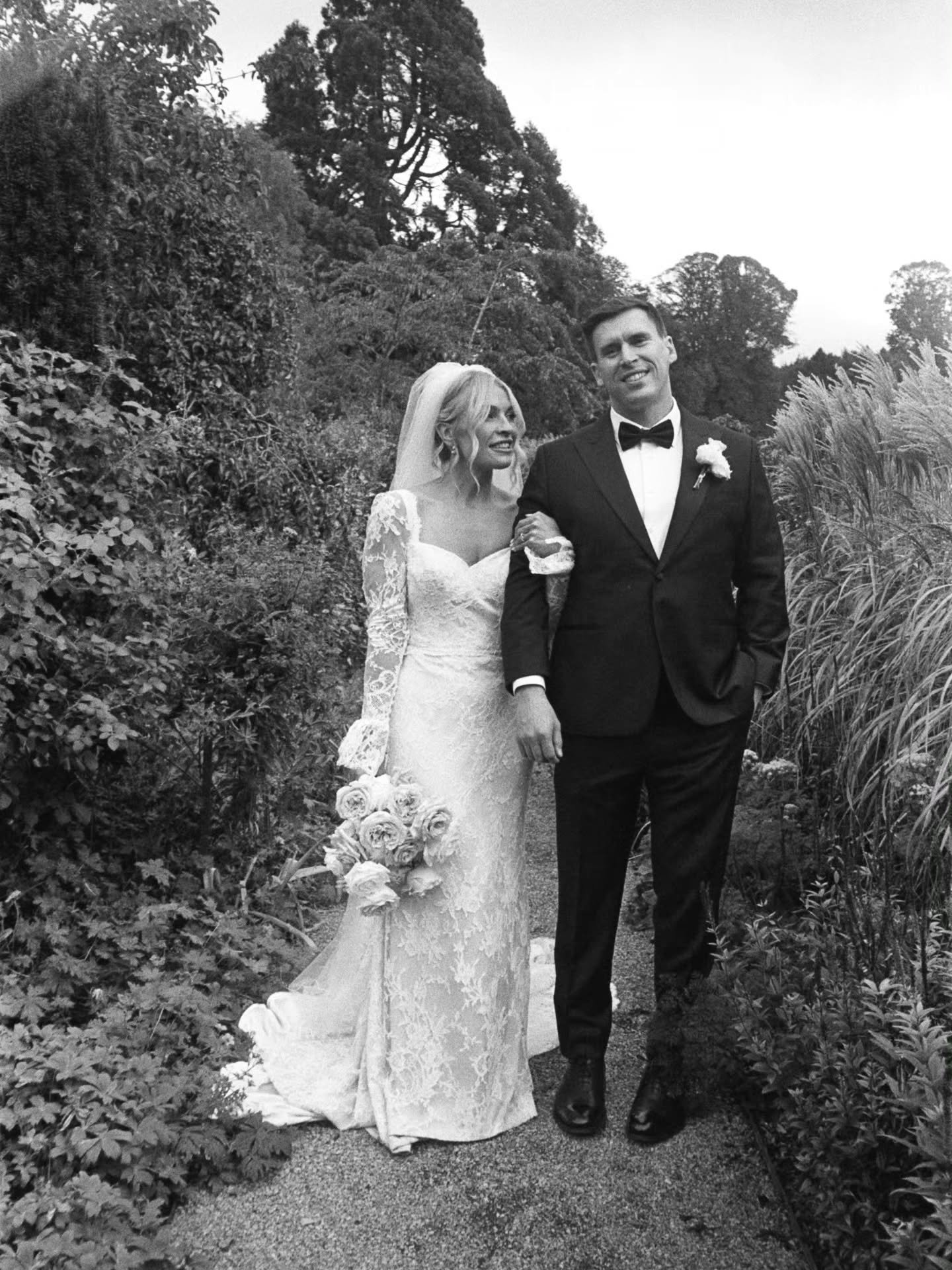 A + P on a mix of b&amp;w + colour film. 

If you're one of my 2026 brides + haven't added film to your package then ask yourself why?! 

The magic of film is real ✨ 

#weddingphotographer #middletonlodgewedding #weddingsonfilm #middletonlodge