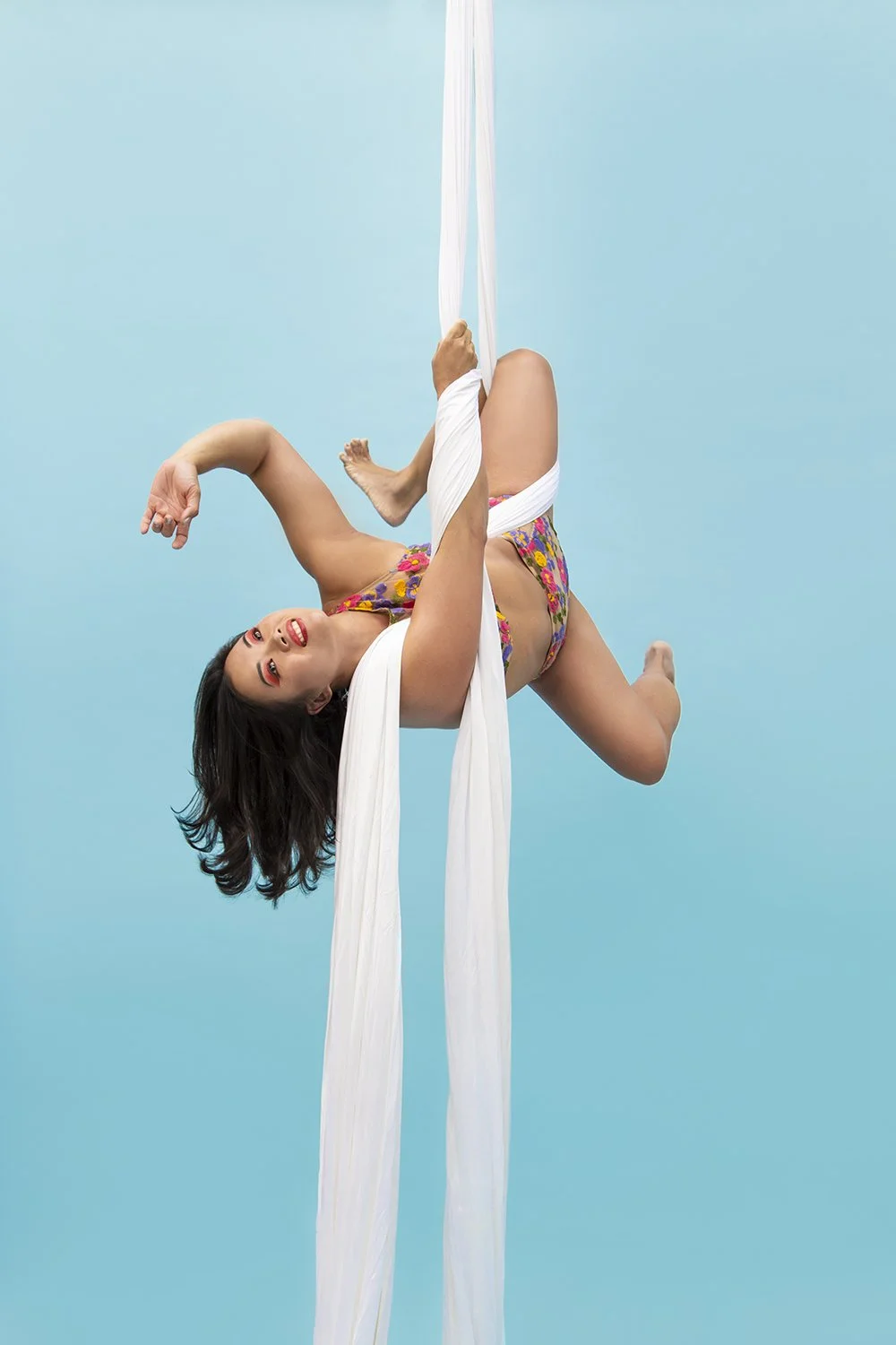 Aerialist Teri Su, photographed at Forgotten Circus