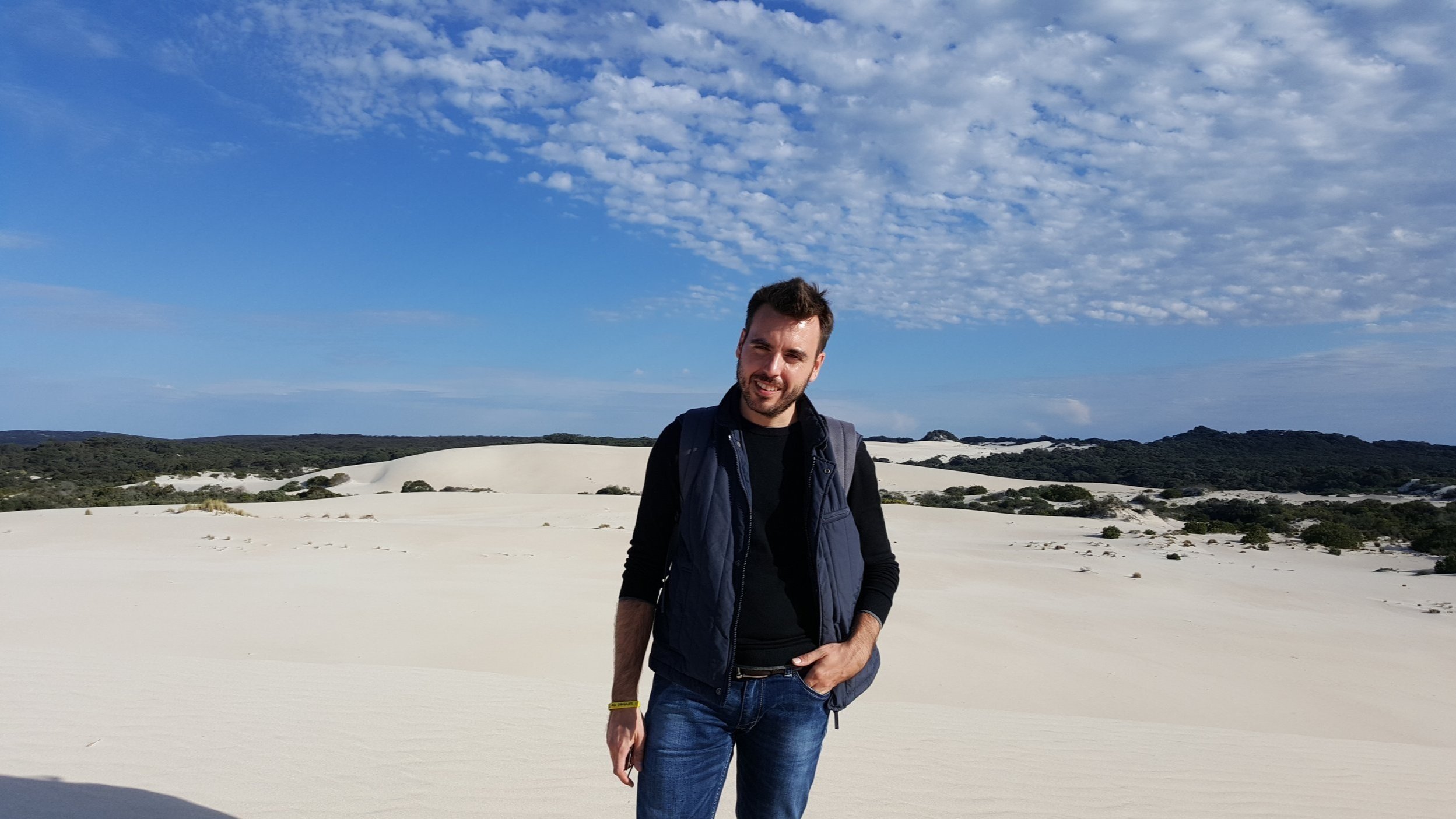 Arriva in libreria Fragili Confini, il primo romanzo di Roberto Pennella