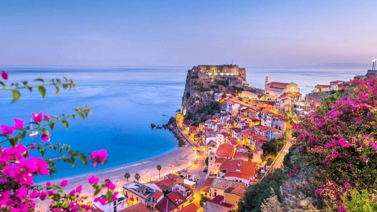 Il vero significato del nome Calabria. E c'entra la Puglia