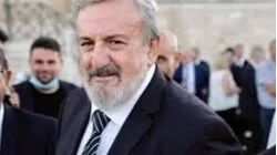 Emiliano contro ritiro sociale e abbandono scolastico