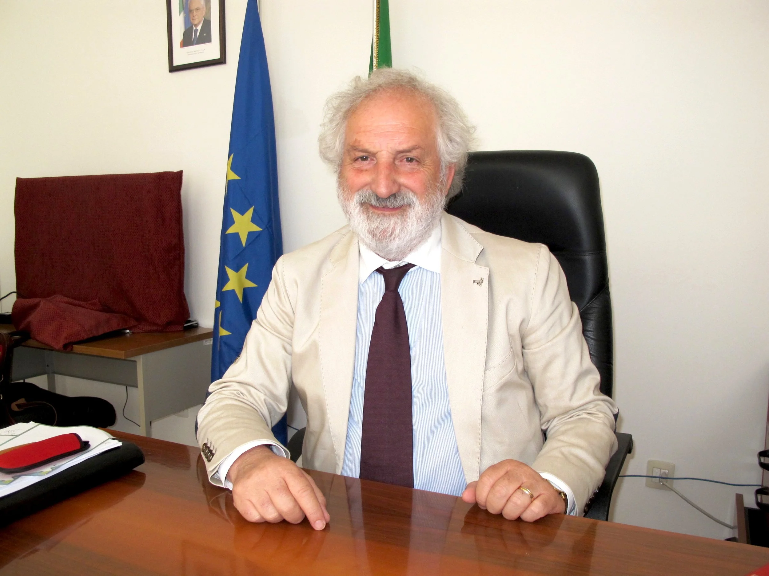 LUIGI RATANO_PRESIDENTE COLLEGIO GEOMETRI LE.jpg