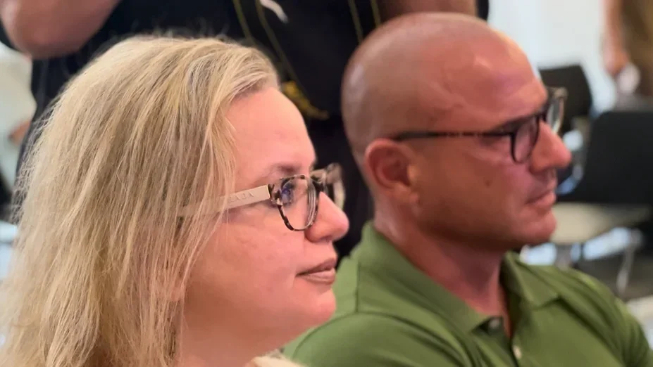 Caso dell’anziano operato per lampadina nell’ano