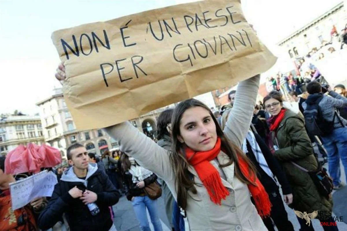 Dal Palazzo ai follower. E da noi a loro