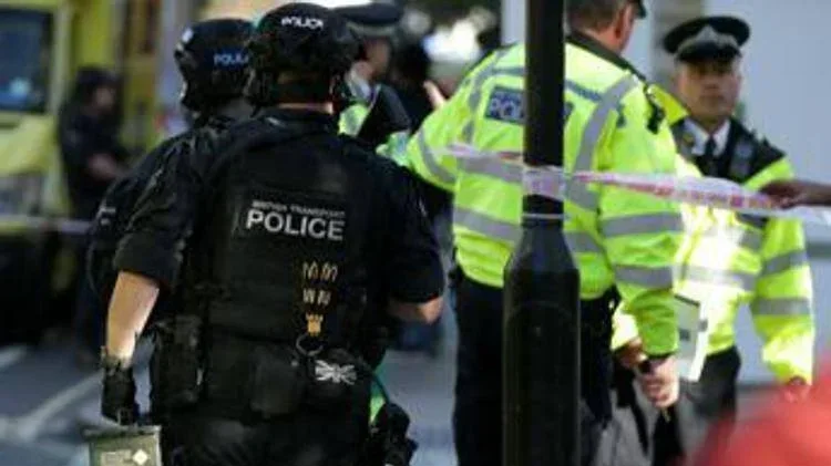 Muore in casa, la trovano dopo un anno