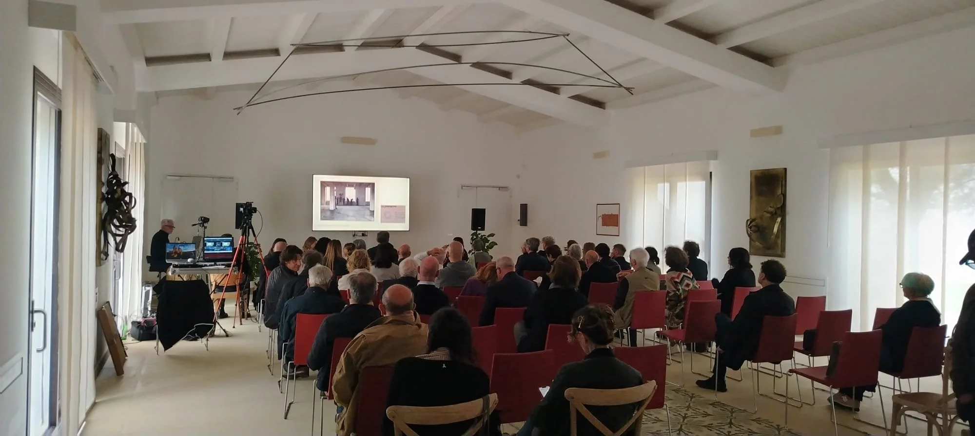 WhatsApp Image 2025-11-08 at 08.33.48 (3).jpeg