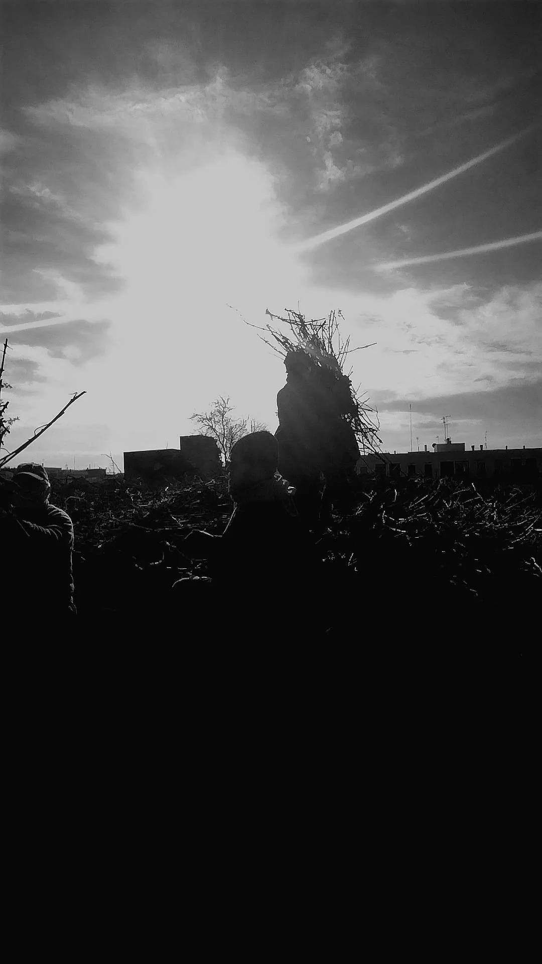 WhatsApp Image 2025-12-15 at 08.31.05 (3).jpeg