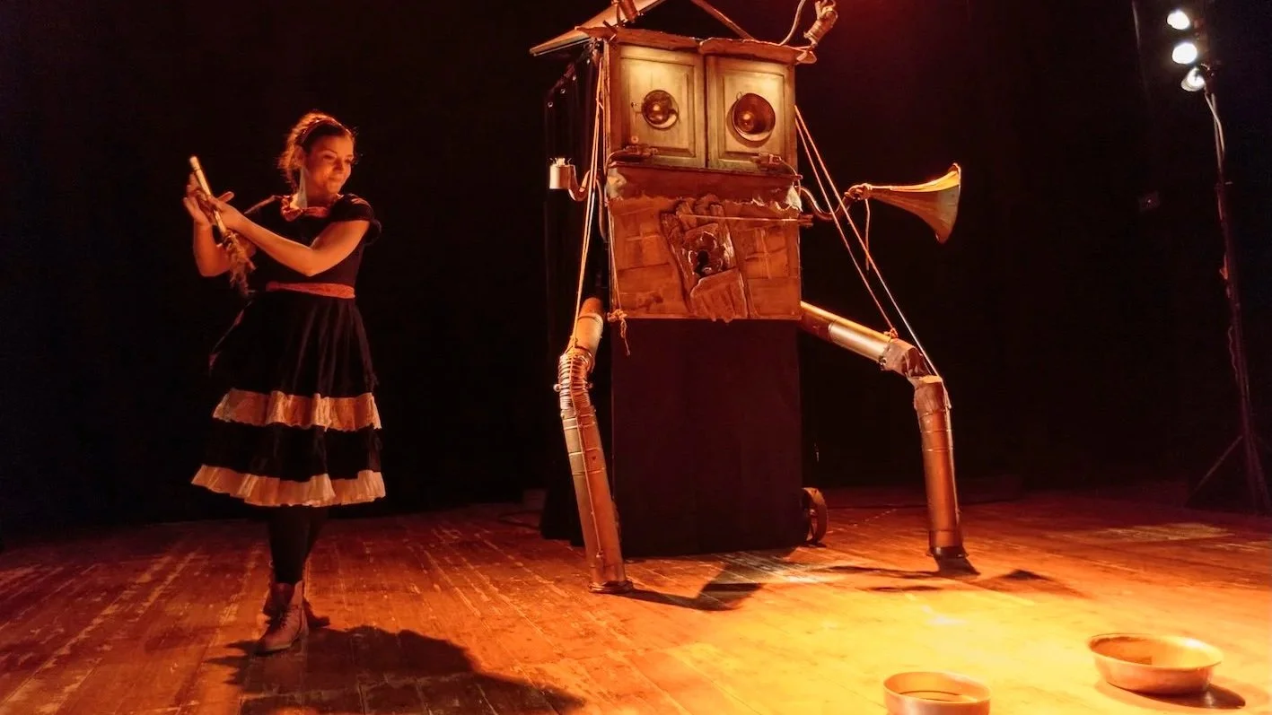 Vassilissa e Babaracca della compagnia Kuziba per la rassegna Briciole