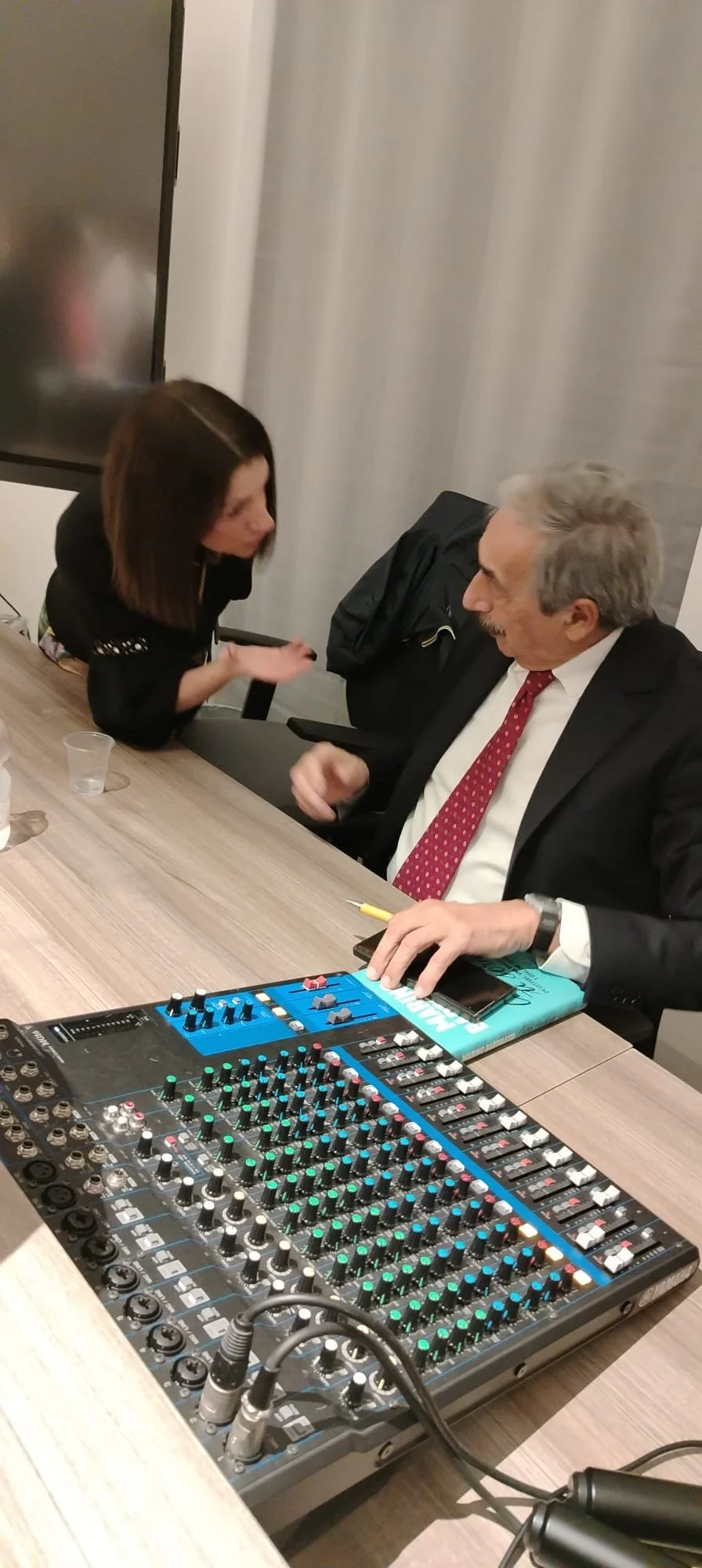 WhatsApp Image 2025-12-17 at 22.40.07 (1).jpeg