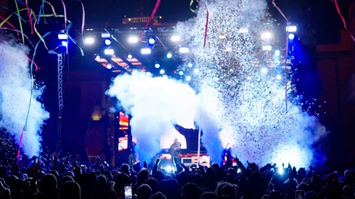 NUMERI DA RECORD AL “CAPODANNO IN PIAZZA” AD ARADEO GRIFFATO PARTY SALENTO