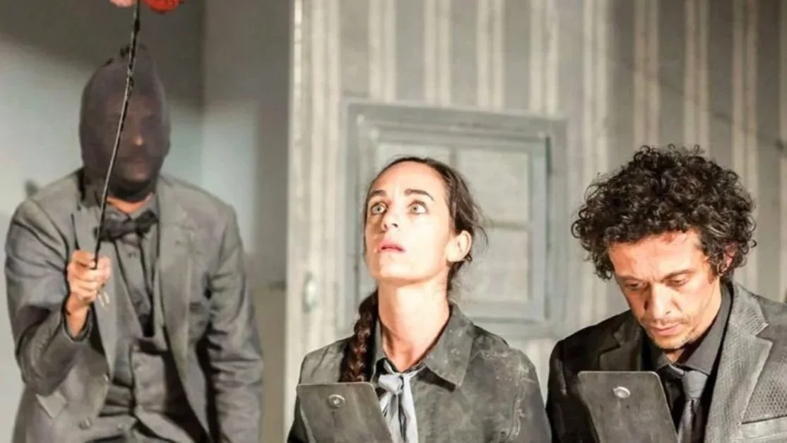 Esercizi di fantastica di Sosta Palmizi per la rassegna Ci vuole un fiore - Famiglie a teatro