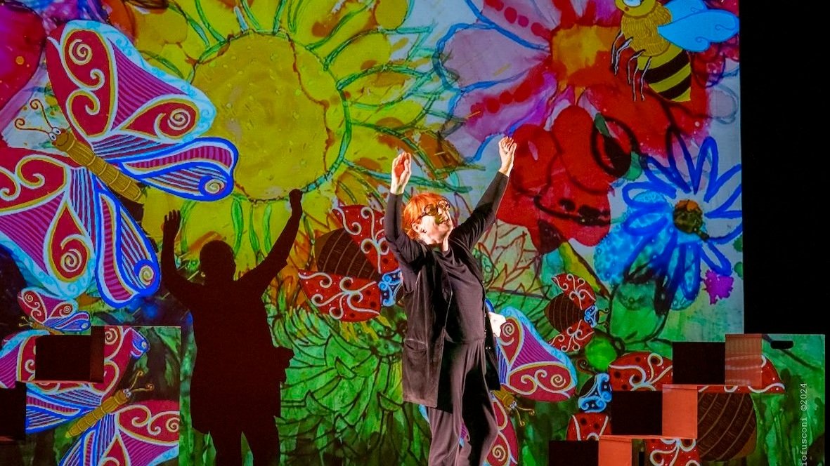 Ape Pina con Vania Pucci per la rassegna Ci vuole un fiore al Teatro Excelsior Carmelo Bene