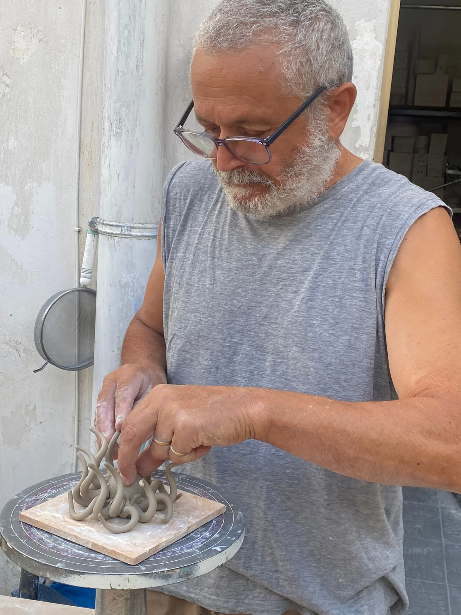 “Thesign Dilaogues” presenta Charlot Ceramica: materia, creazione e artigianato in un Clay Show il 21 maggio a Roma