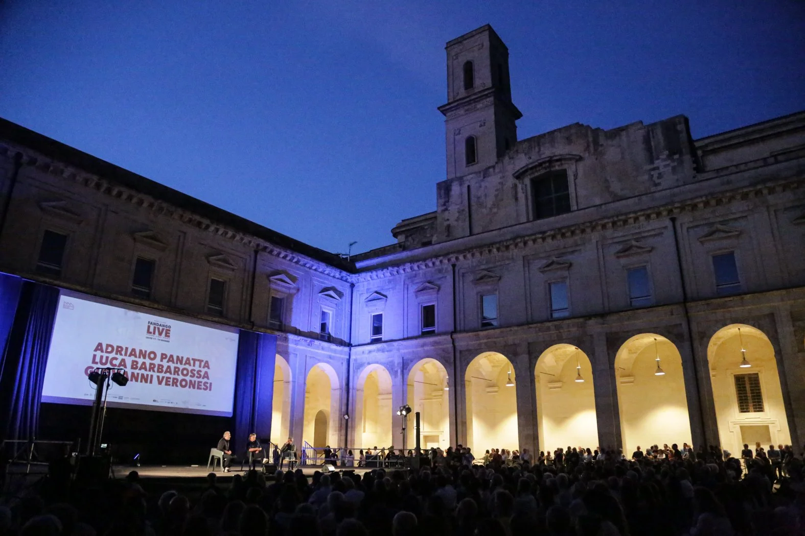 Grande pubblico per la prima edizione di Fandango Live a Lecce. Al via la call per le attività di Fandango Factory