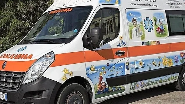 Da 14 anni accompagna gratuitamente i bambini verso la speranza