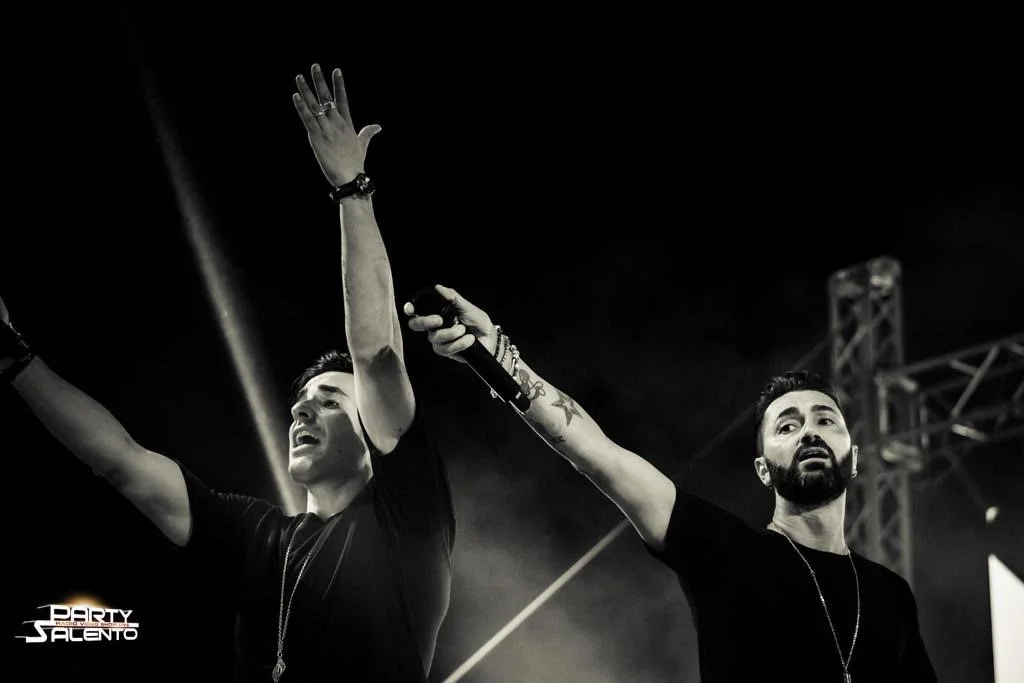 IL PARTY SALENTO SHOW LIVE FA TAPPA A SURBO CON MASSIMO MANCA, MAURO STIKY E STREET ANGEL
