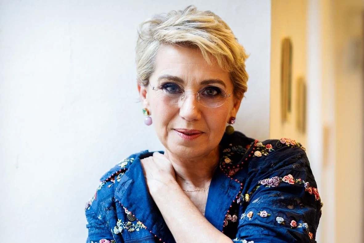 La psicoanalista Silvia Lippi presenta “Sorellanze. Per una psicoanalisi femminista”