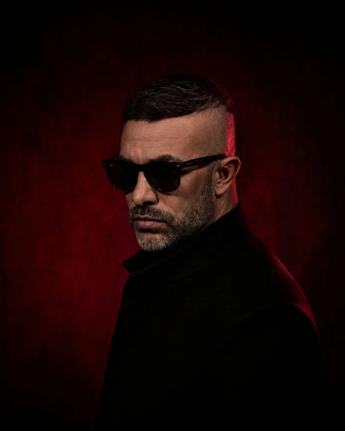 L'ascesa dell'Indie Dance, il successo del dj salentino Blakr e il nuovo format "Stranger that"