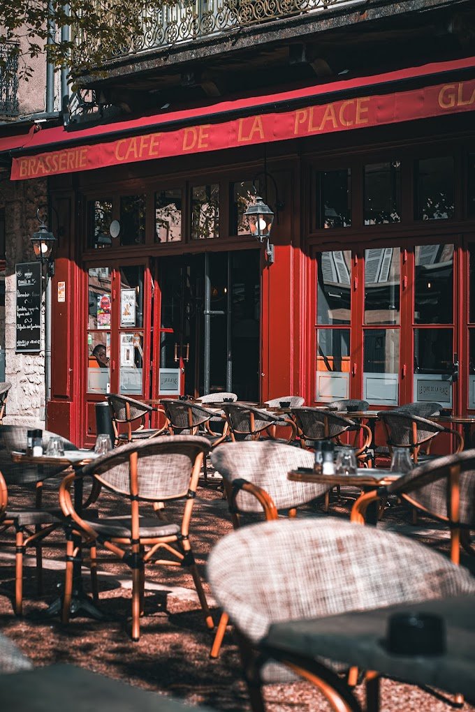 Cafe de la place