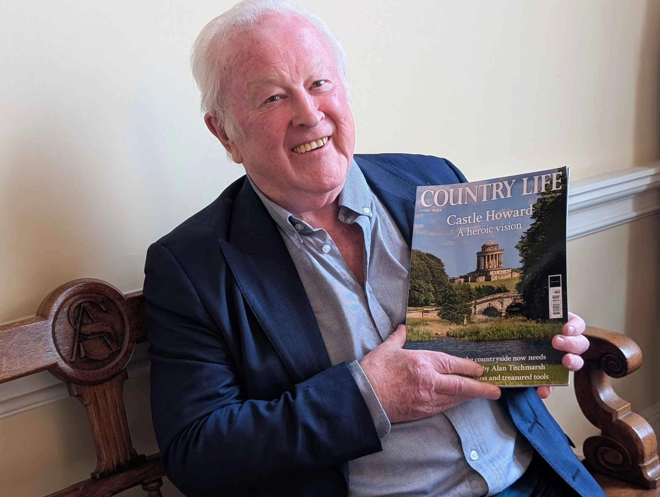 A Country Life Tour with Huon Mallalieu