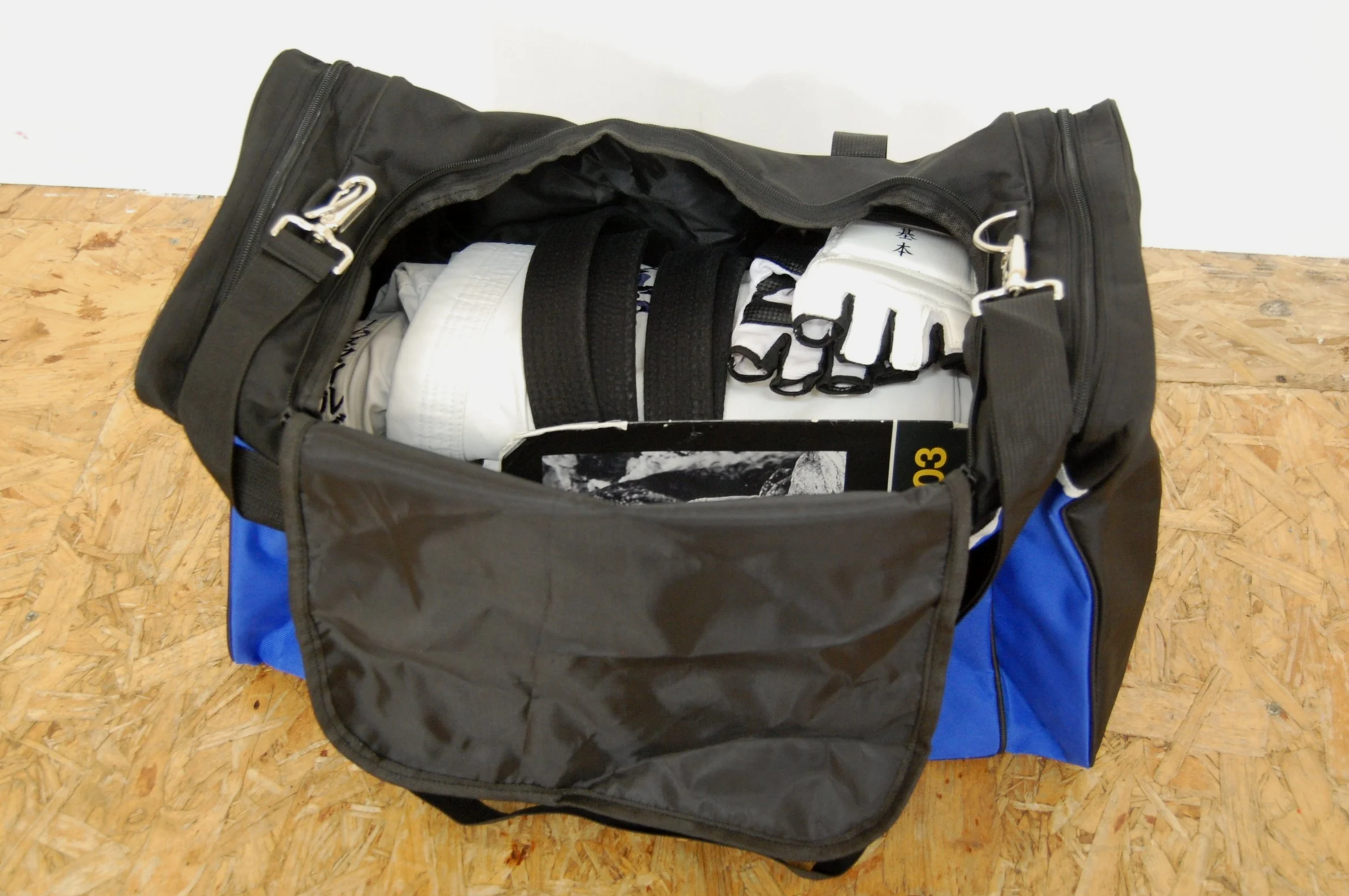 Karate Kyokushin kit bag/holdall