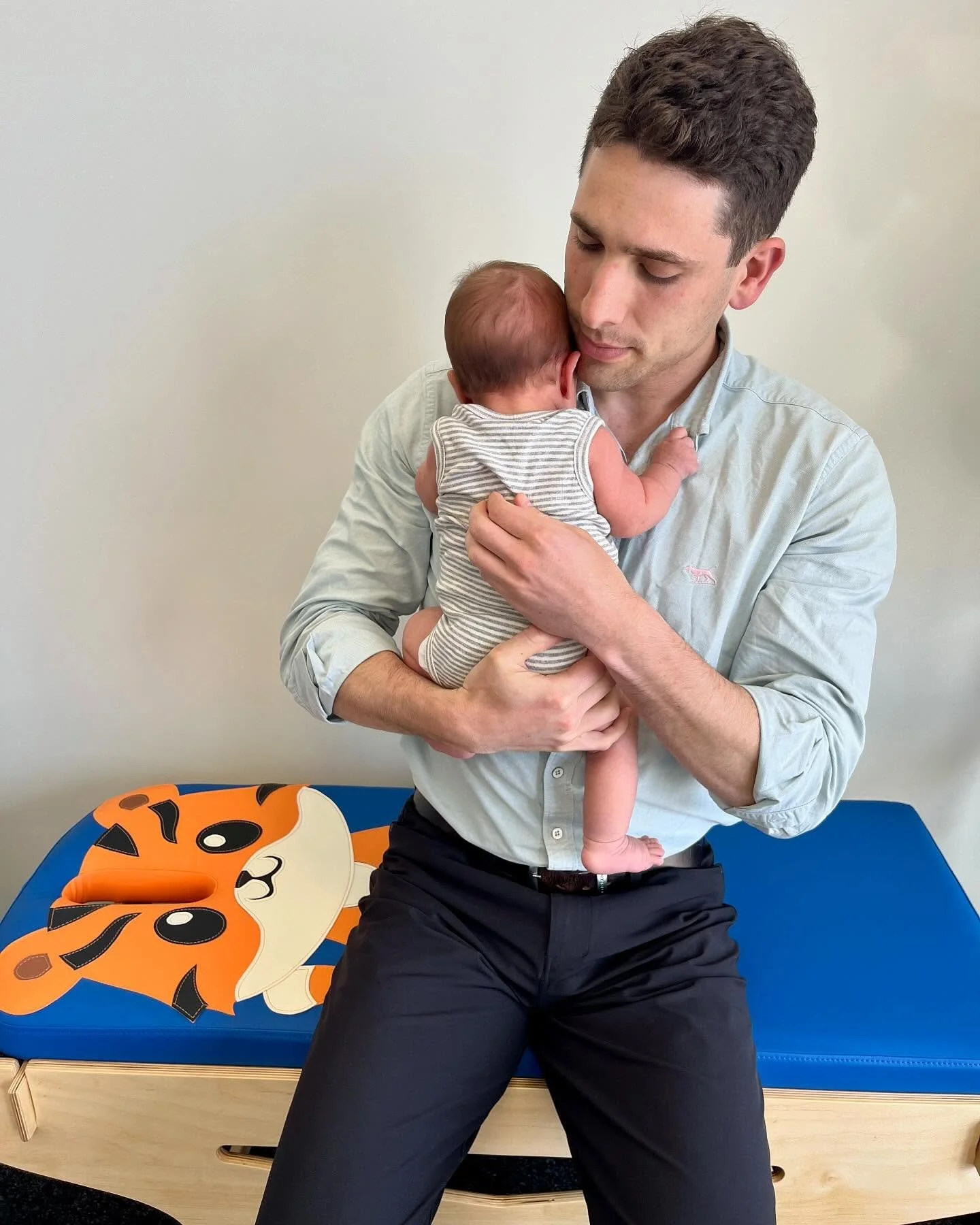 🧠✨ Why Should Babies &amp; Kids Get Checked by a Chiropractor? ✨🧠
 
Your child&rsquo;s nervous system controls everything&mdash;from sleep and digestion to development and immunity. Even a smooth birth can stress their spine and impact nervous syst