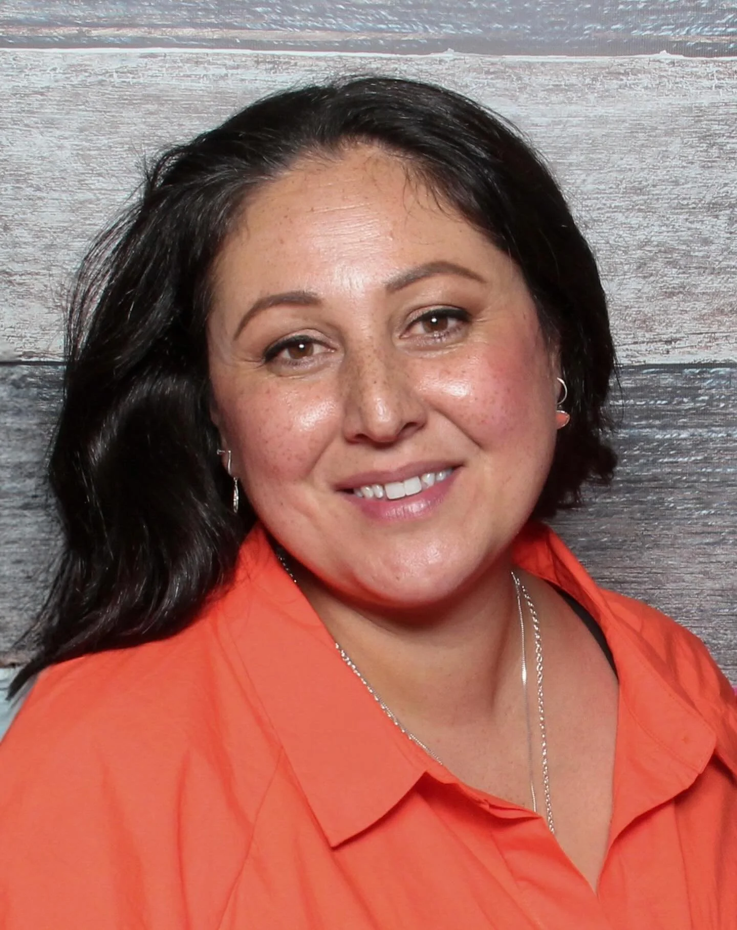 ✨Meet the Team✨

Lyren Fraser - Chiropractic Assistant 

Lyren joins us with over five years of experience in the healthcare industry, primarily in administrative support. She grew a passion for this industry coming from a family of healthcare profes