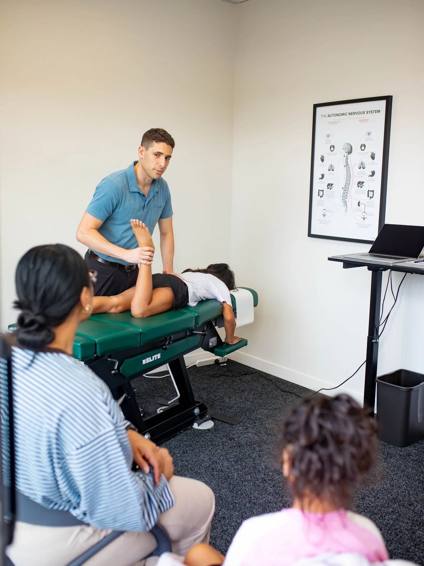 Getting checked 🤝resetting during the school holidays

Our kiddos have been working hard in school and they&rsquo;ve earned a break. Making sure they&rsquo;re nervous systems are clear and connected will help them reset and gear back up for the comi