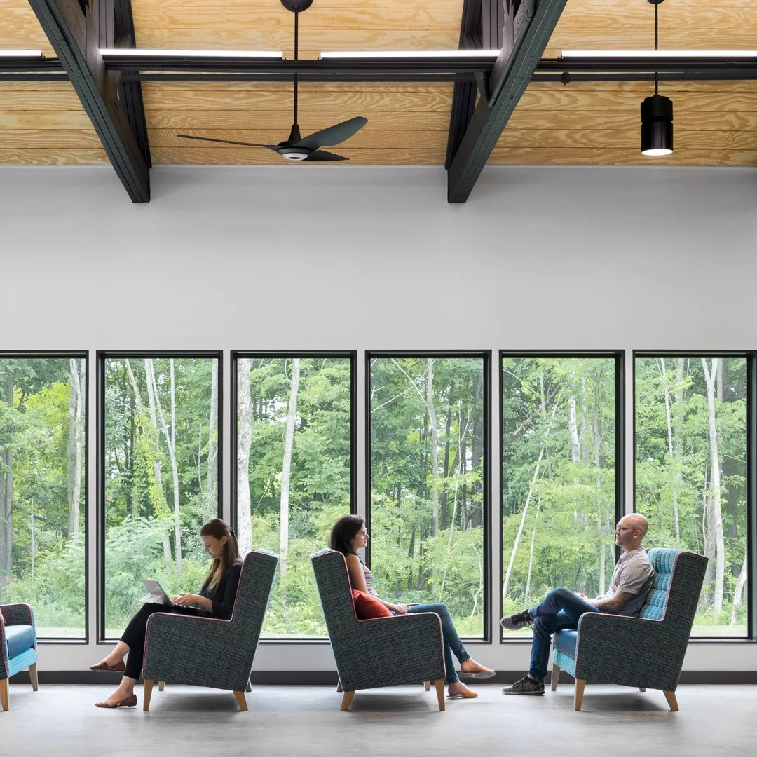 10778-02 1080x1080.jpg