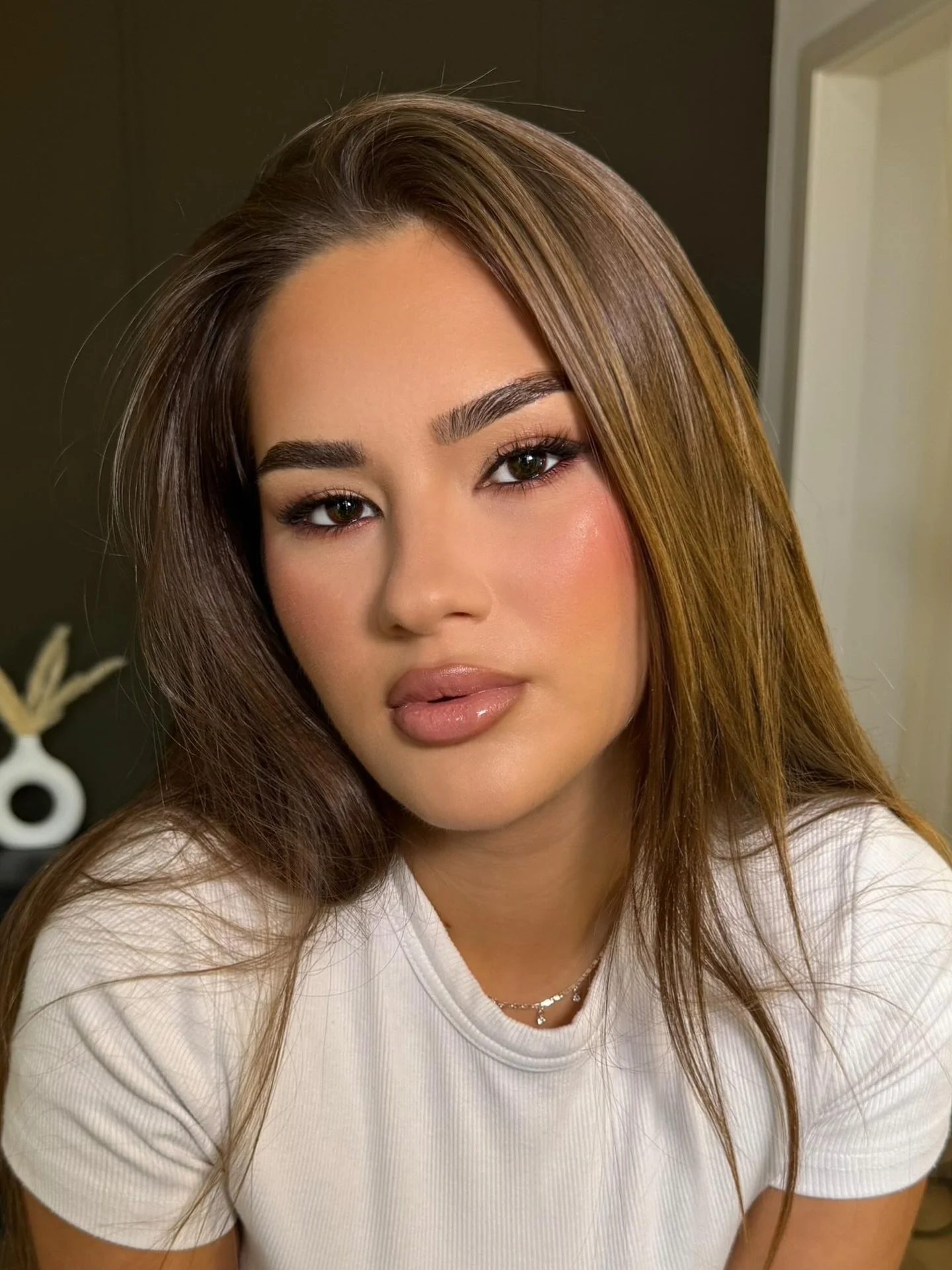 Vacation is officially over, but I still owe you the final look @make.upbygiana and I created on @anaisaahc 💄✨
We had so much fun bringing this vision to life! 

If you&rsquo;d also like to take part in a makeup training like Giana did with me, feel