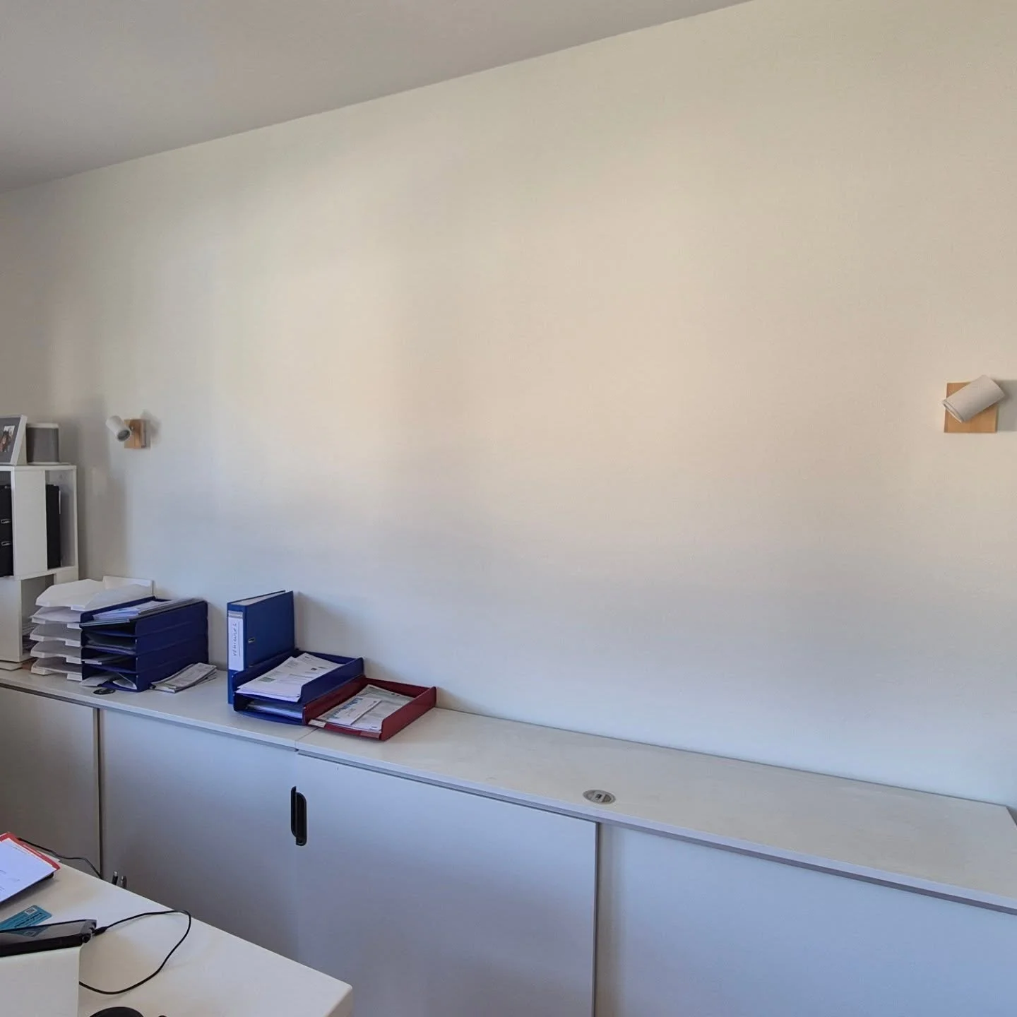 Un bureau un peu triste ? Osez l&rsquo;impression murale !
Contactez nous ! www.wallsace.fr