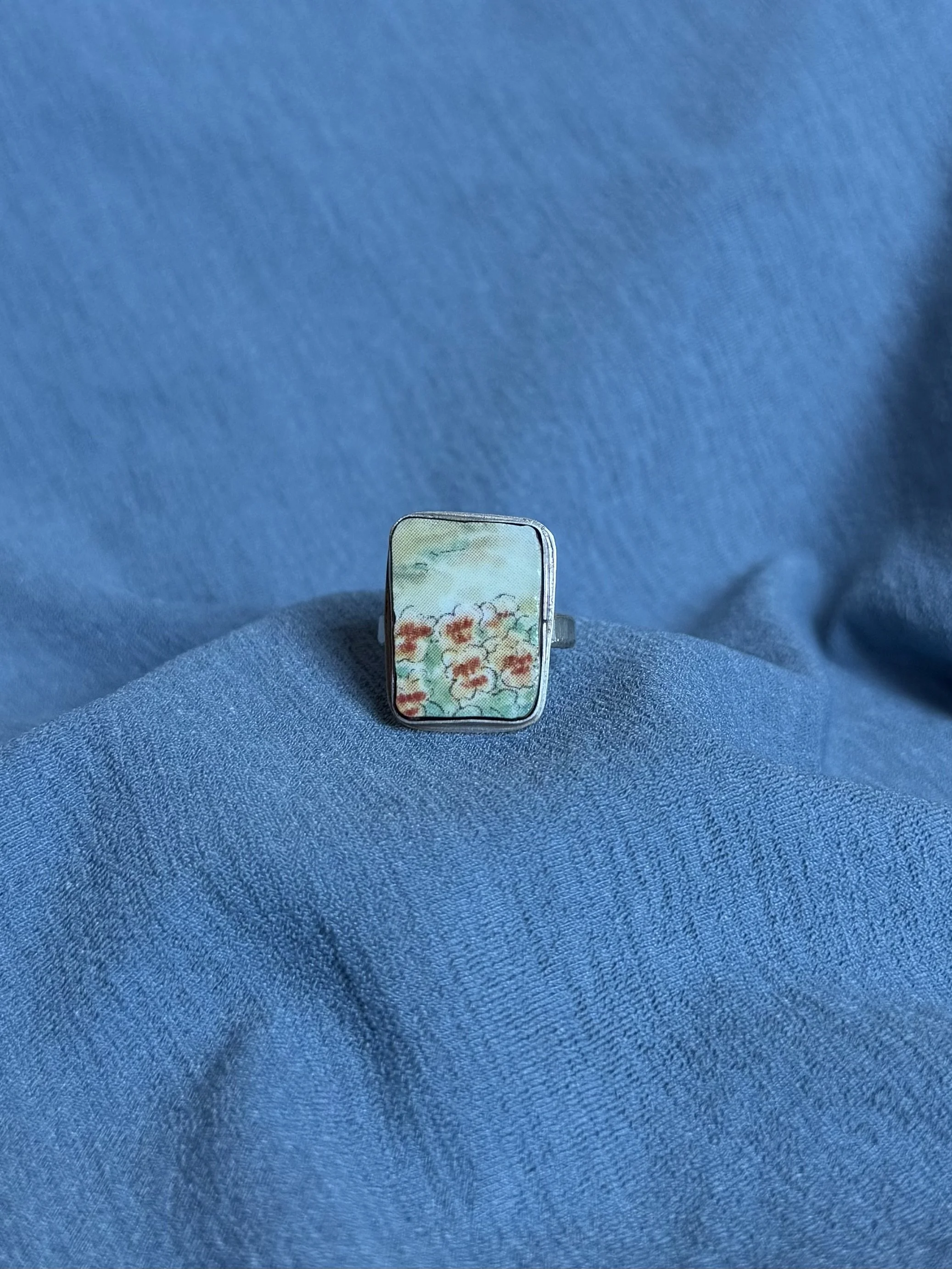 Flower Pottery RIng
