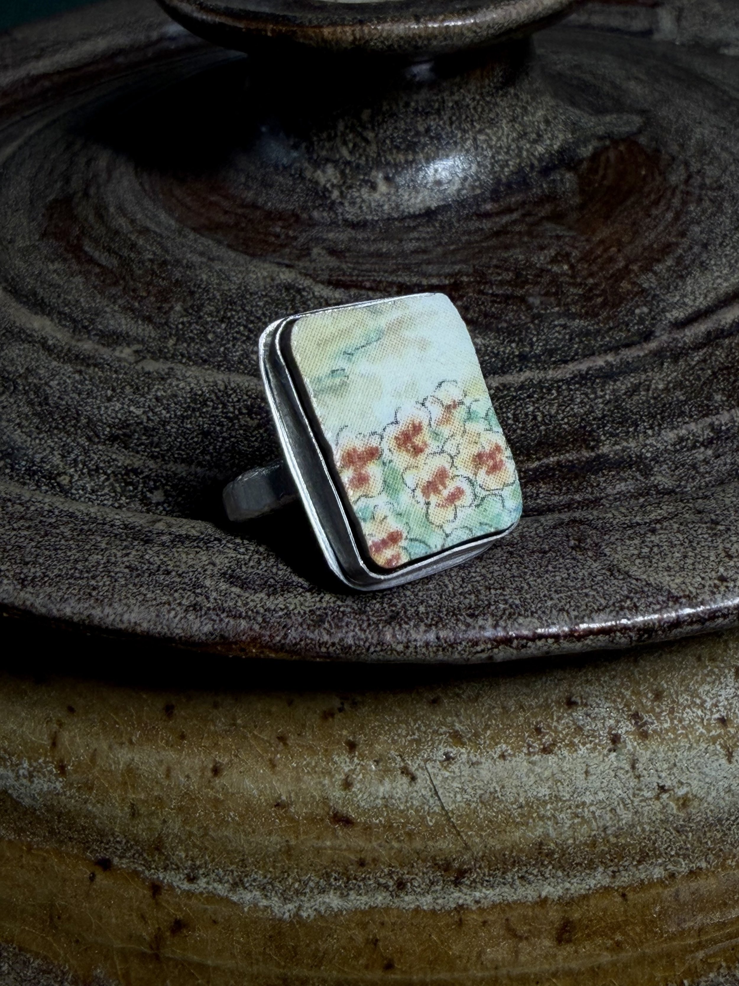 Flower Pottery RIng