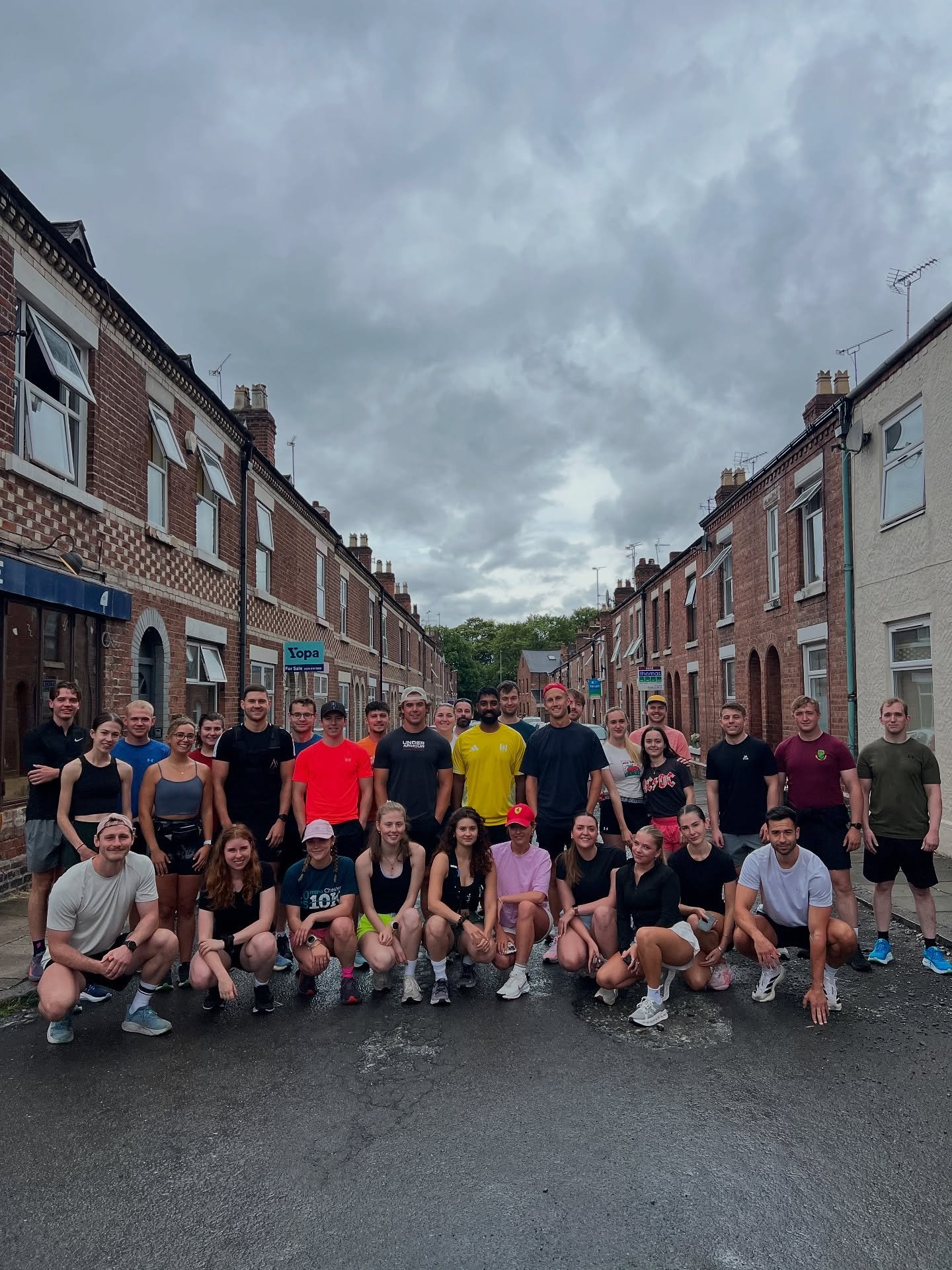 Last week at our place π«
Whether it’s a Sunday morning or Thursday evening it’s always a good idea.
Cya this week for our wirral 5k & our usual runs! π€
#runclubinchester #chester #chesterrunclub #run #runclub #runner #runningcom