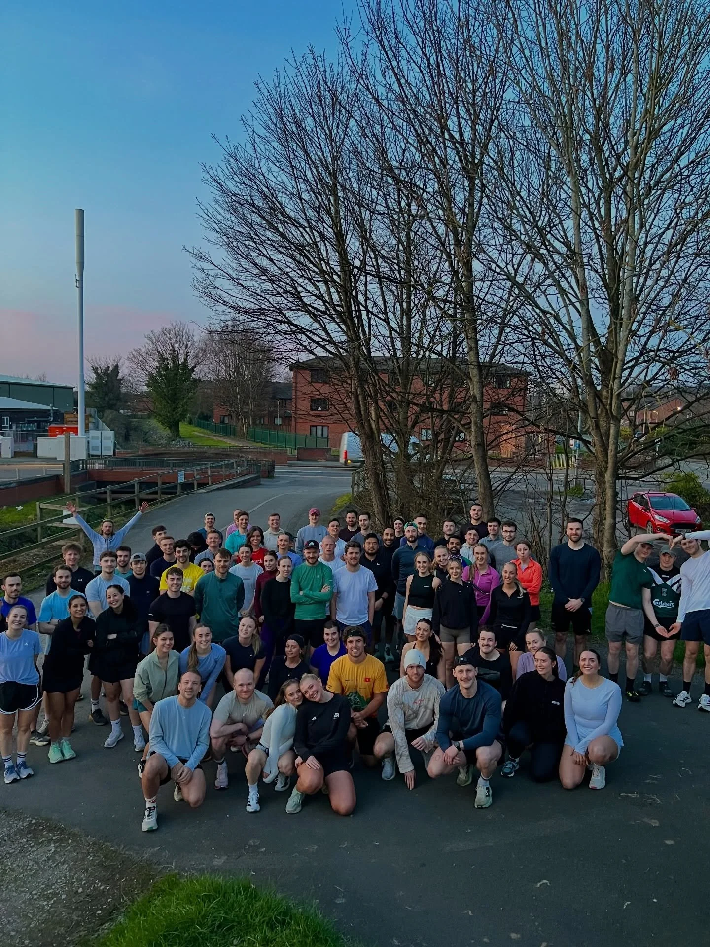 &amp; just like that the dark runs are over !! 

We&rsquo;re beyond excited for the brighter run club meets &amp; to finally say goodbye to the head torches which have led the way these past months.

And of course, HELLO to all the fair weather newbi