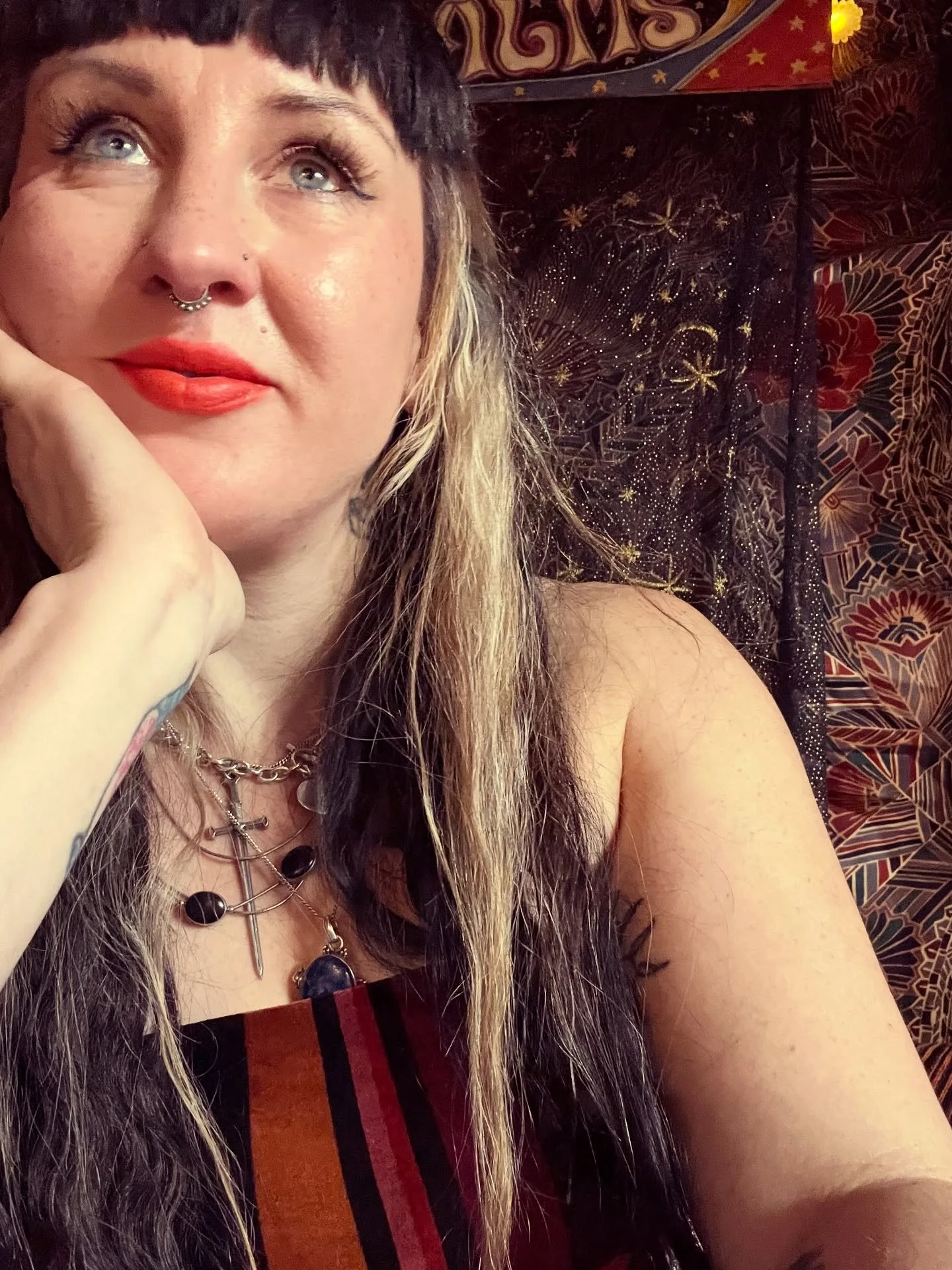Thanks to everyone who came and received readings from me @huddersfieldtattoofest. It was a really lovely day filled with kind people. 
~
#tarot #tarotreader #fortuneteller #palmreader #astrologer