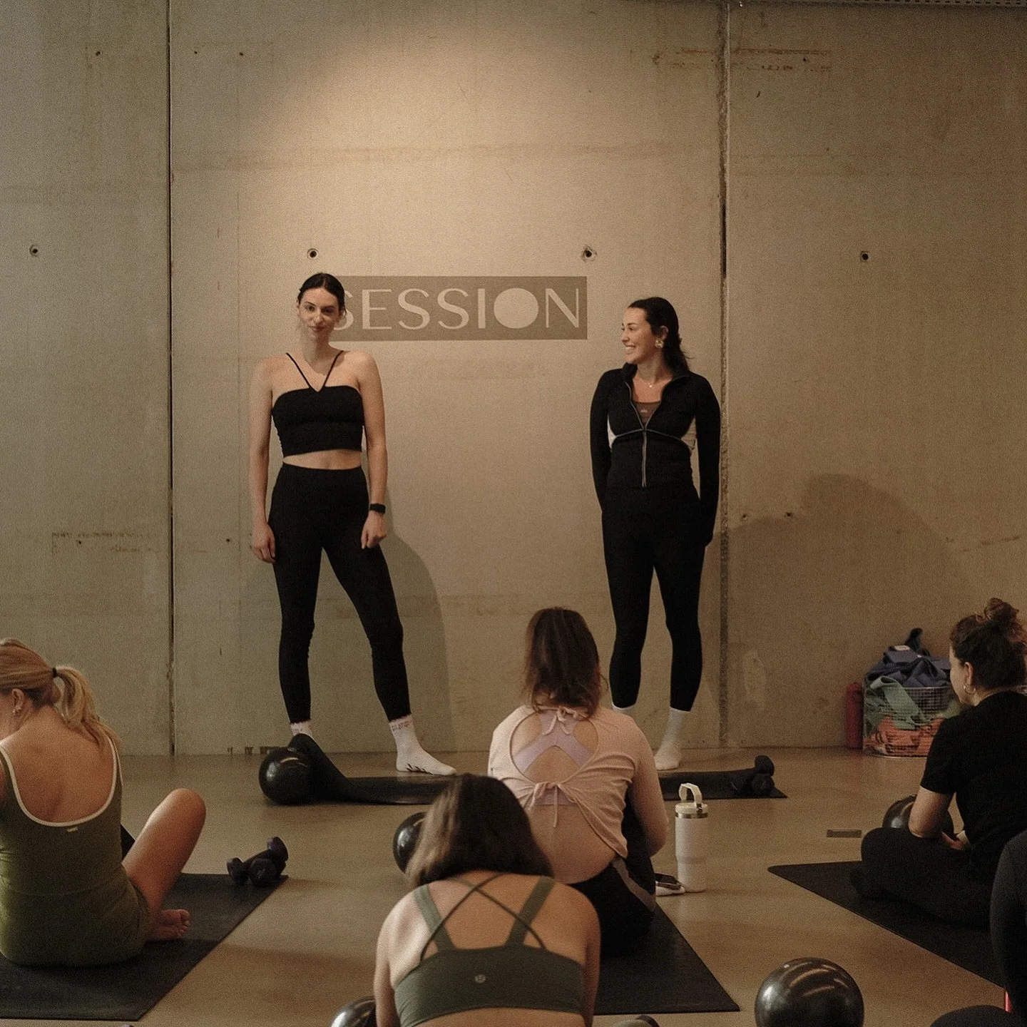 a little late to share, but our very first clay &amp; pilates event with @kathrintiffany at @session.labs was truly a september highlight 💘🪷 
so grateful for all the love and energy you brought into this beautiful space! 

the next one is already o