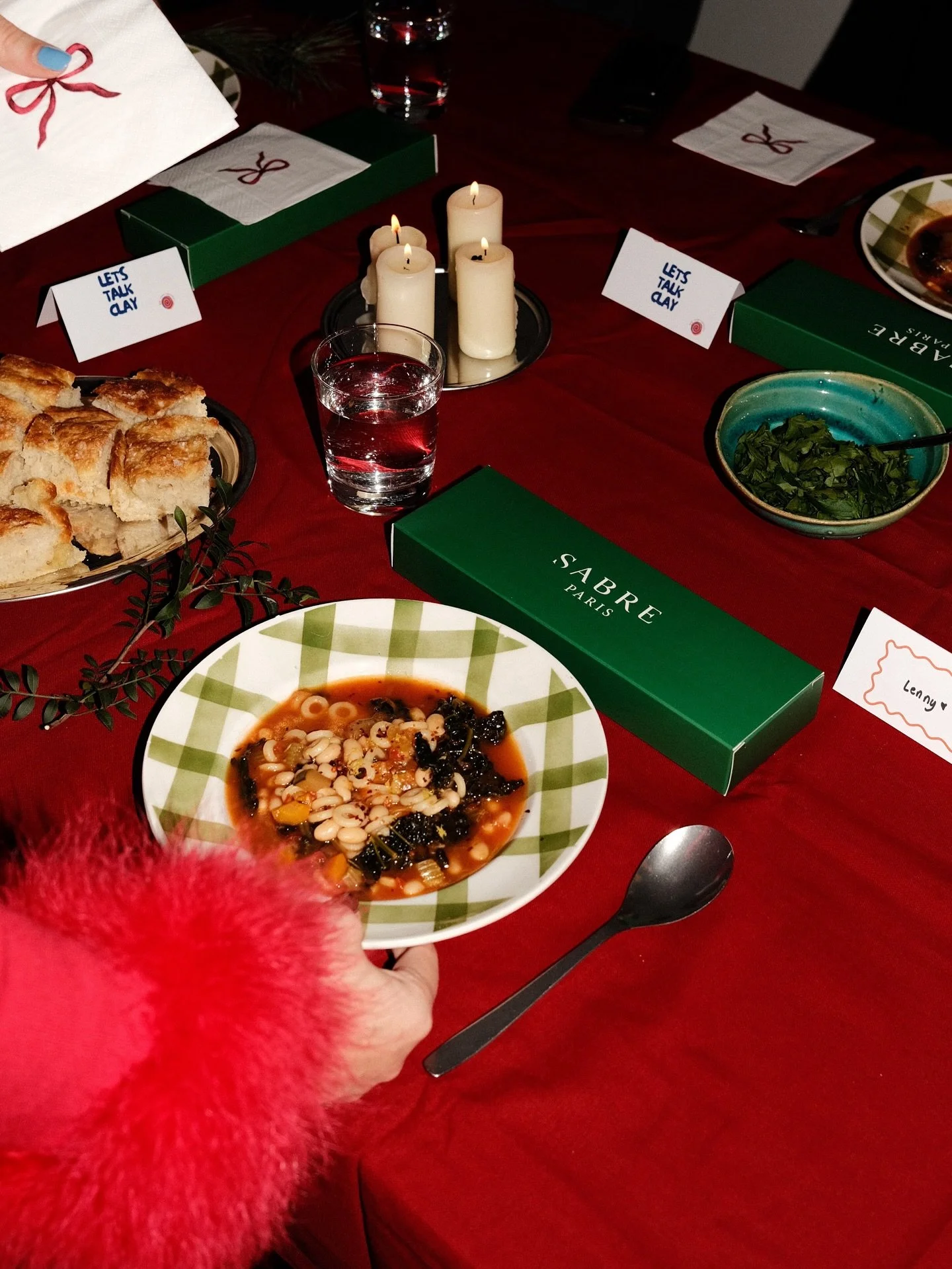 first clay and soupssssss event 🍲 by @gigiroomceramics x @sssssoupsssss honestly it was the warmest and coziest event ever!! 

we drank soup, made bowls, talked clay and laughed - everything warm and gentle 🤍

photos by @cameralenns