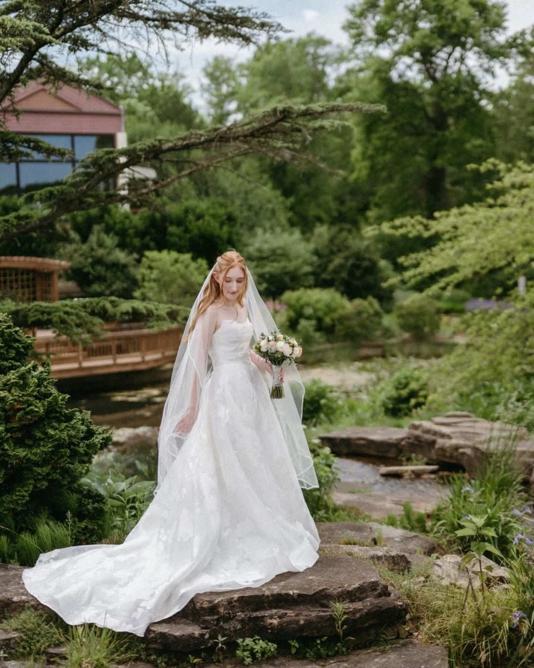 A few frames from Daykota and Dominic&lsquo;s day. It couldn&rsquo;t have been more lush, more thoughtful, or more ethereal!