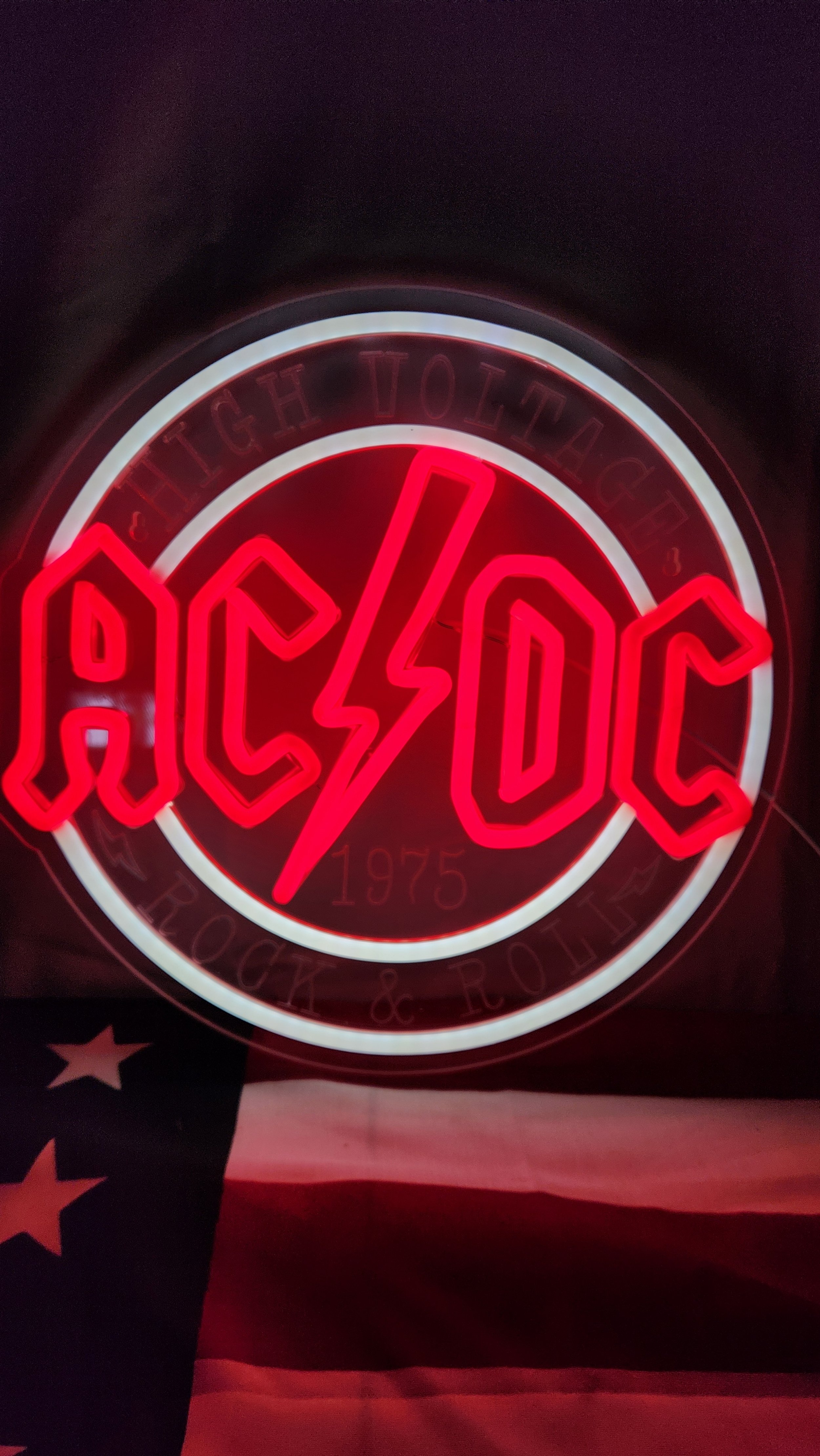 ACDC 1.jpg