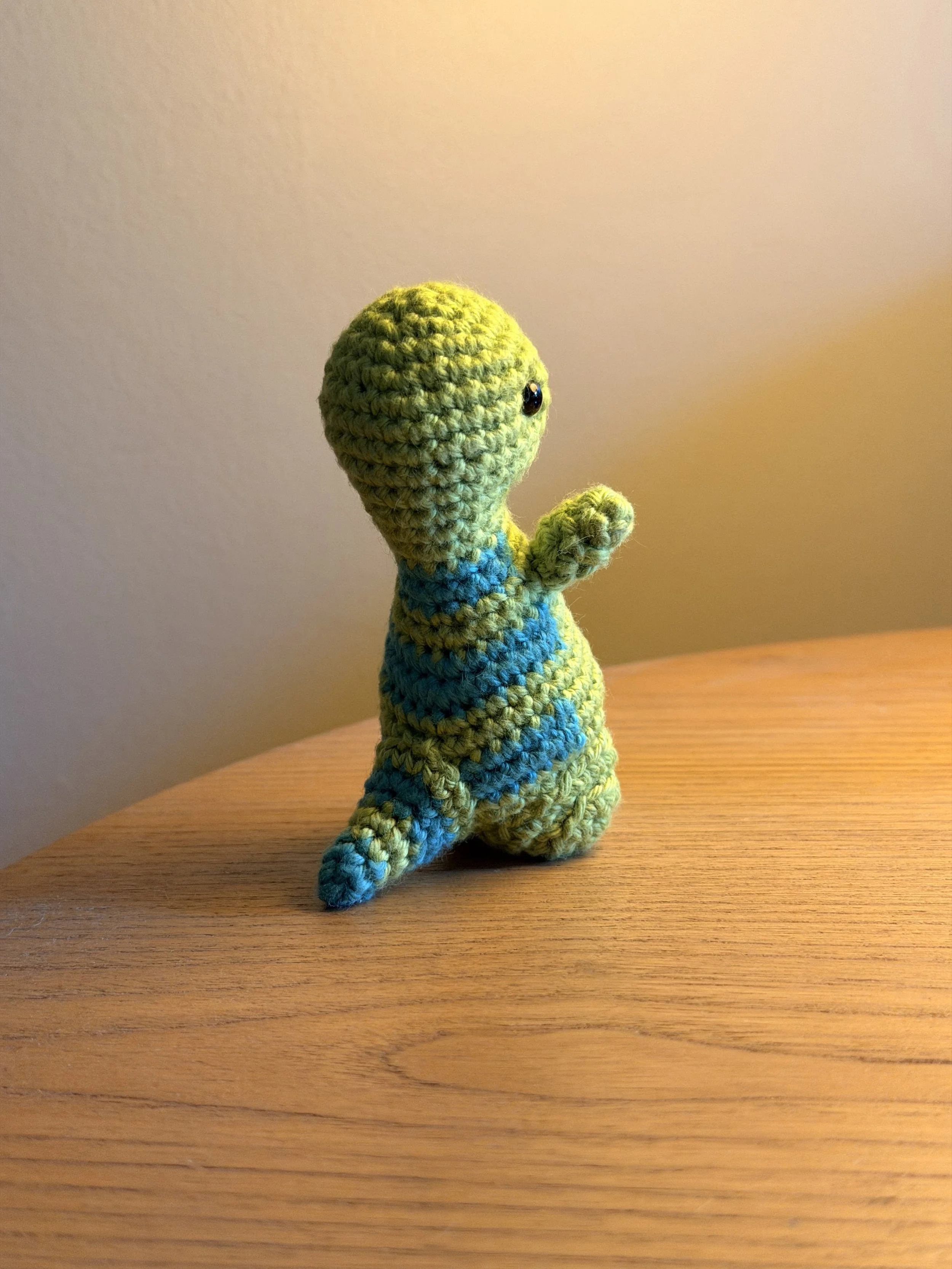 crochet-mini-dino-1.jpg