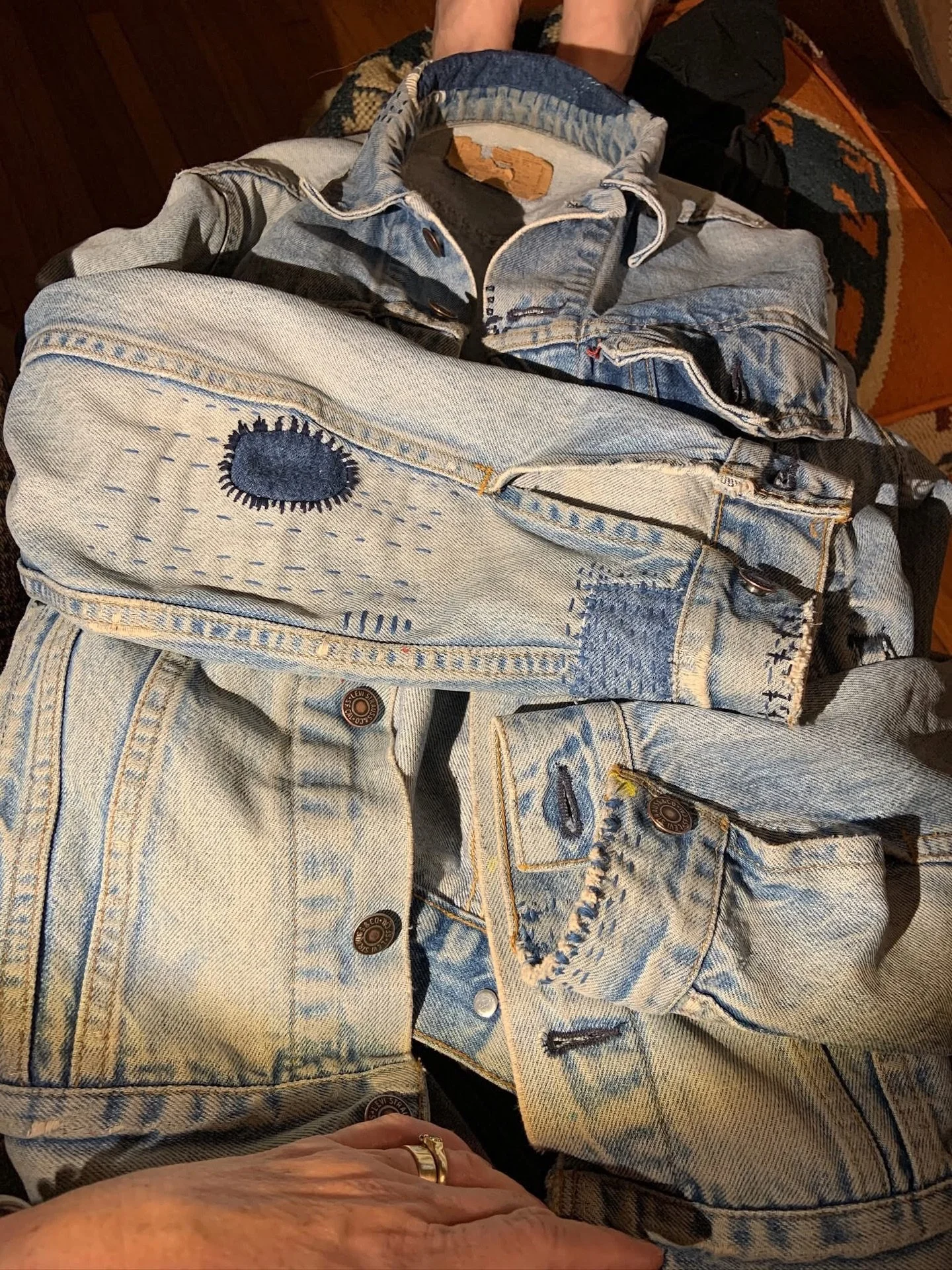 Morning Mending Lab! Saturday 3/14, 10am-noon. Sign up on our website to save your spot! 

Your favorite shirt met your new puppy? Your jean jacket has been around the world and needs life support? Want to revive the clothes you&rsquo;ve got instead 