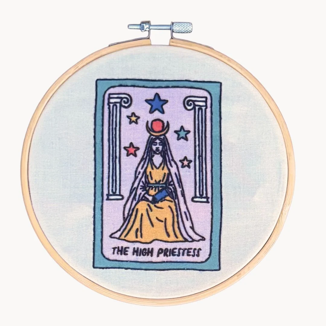 Mon 8/24: Tarot & Crafts, 6-8:30pm