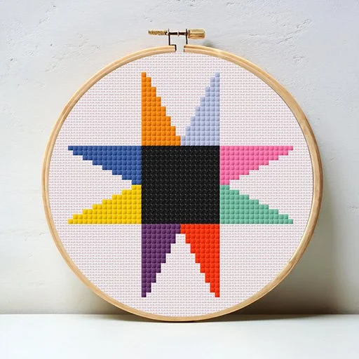 sawtooth star in hoop.jpg